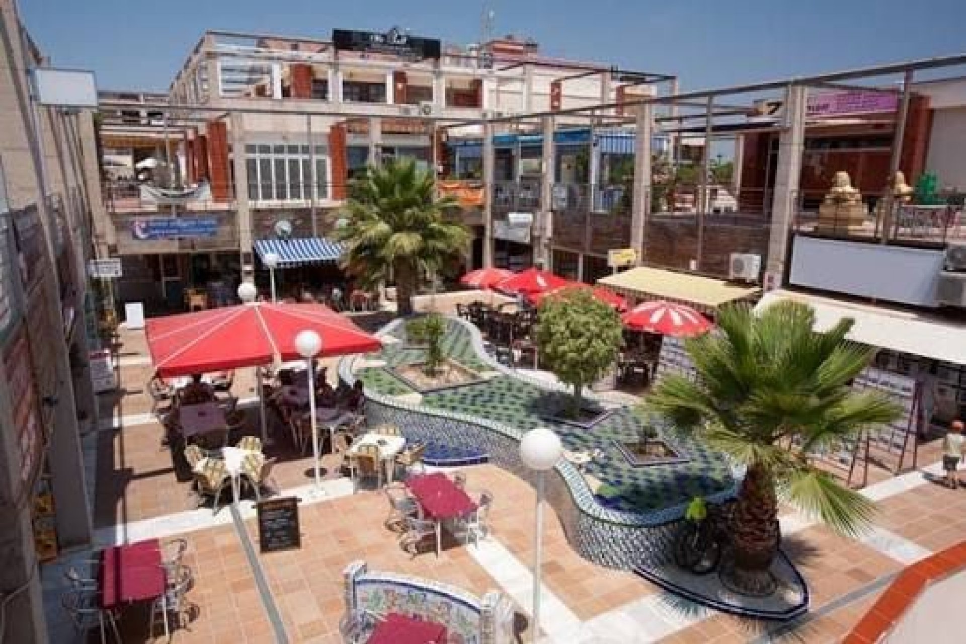Resale - Villa -
Orihuela Costa - Los Dolses