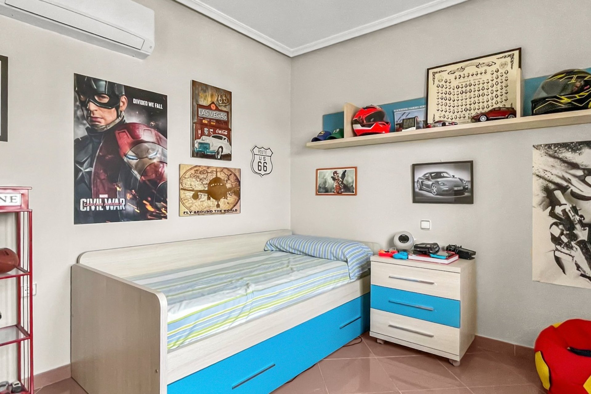Resale - Villa -
Orihuela Costa - Los Dolses