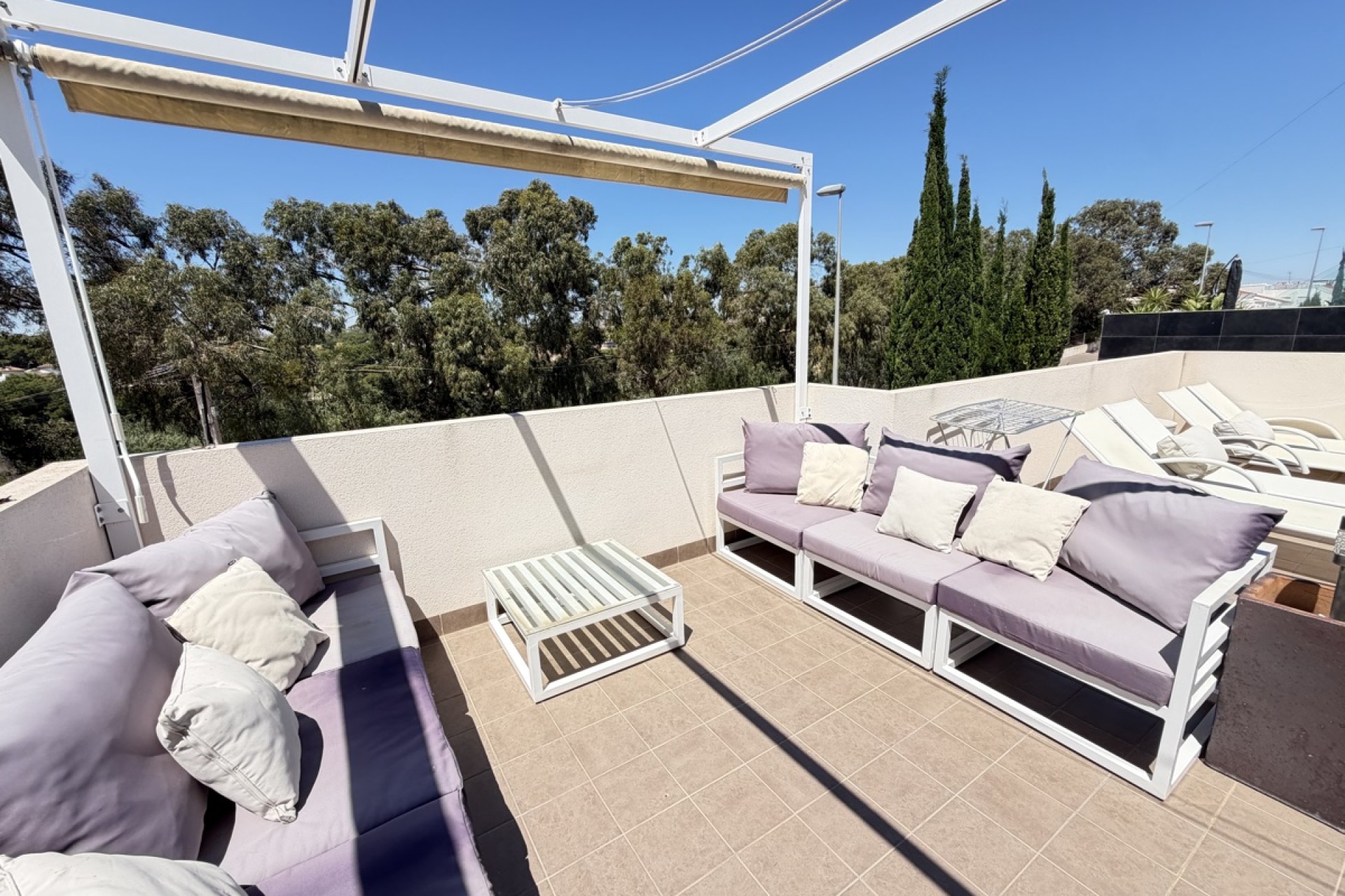 Resale - Villa -
Orihuela Costa - Mil Palmeras