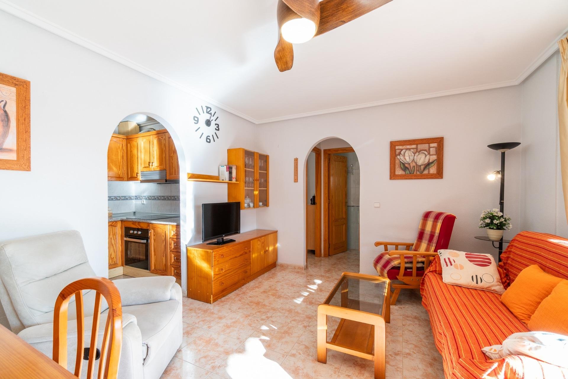 Resale - Villa -
Orihuela Costa - Playa Flamenca