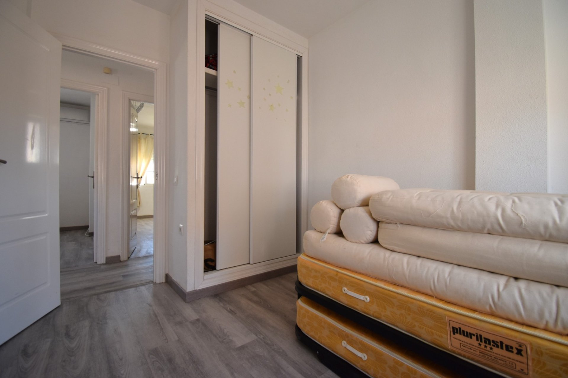 Resale - Villa -
Orihuela Costa - Playa Flamenca