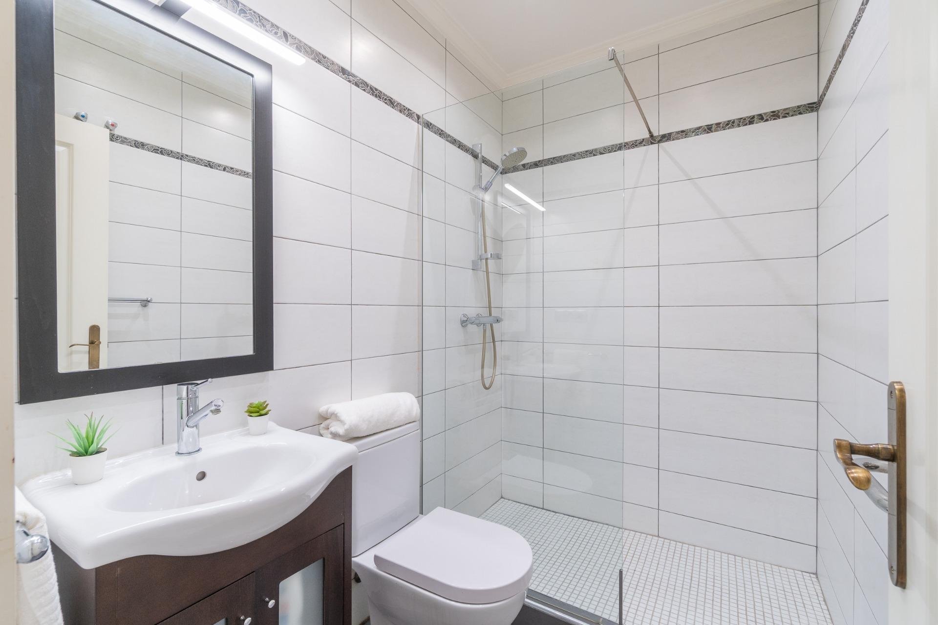 Resale - Villa -
Orihuela Costa - Playa Flamenca