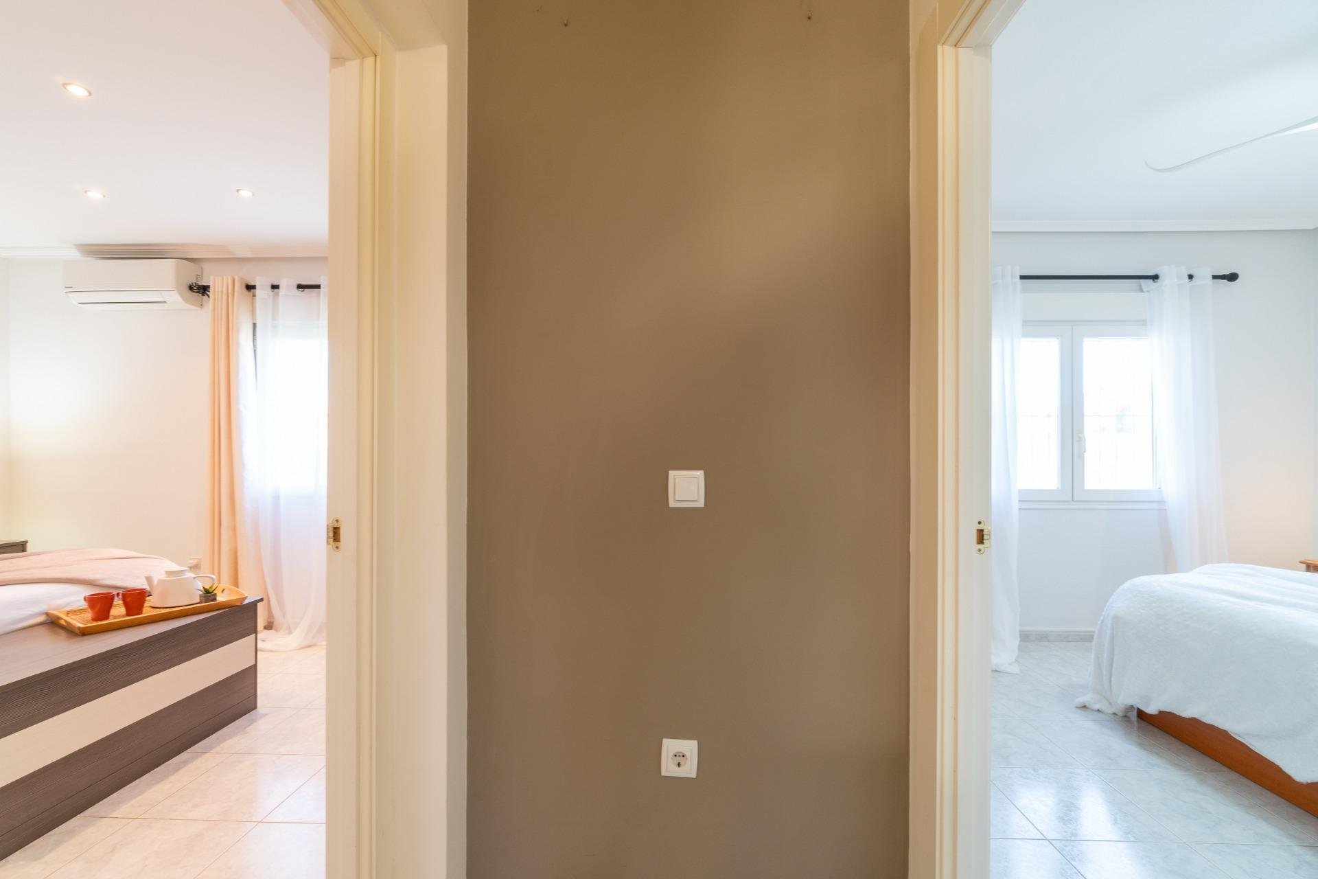 Resale - Villa -
Orihuela Costa - Playa Flamenca