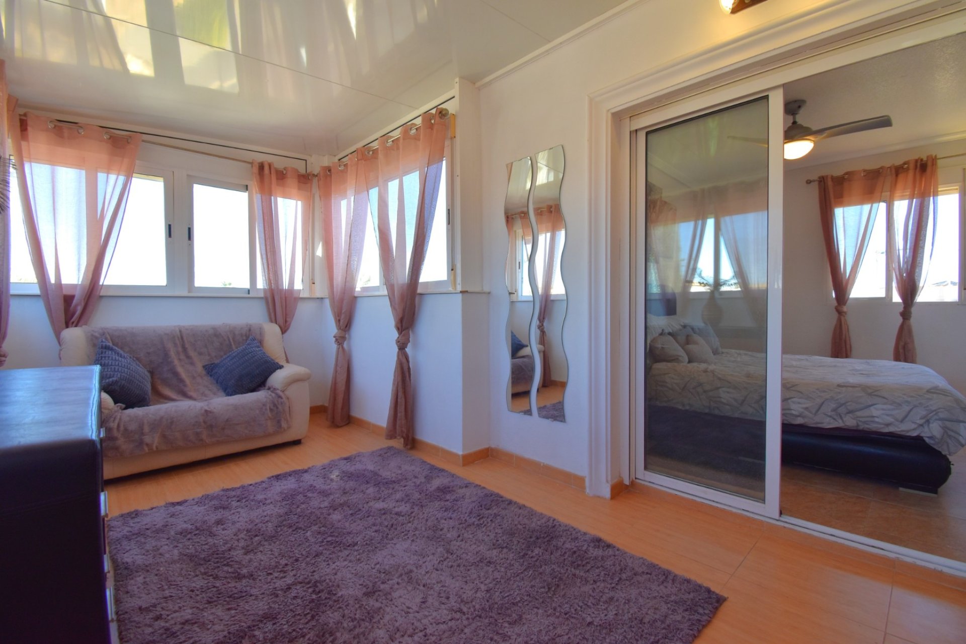 Resale - Villa -
Orihuela Costa - Playa Flamenca