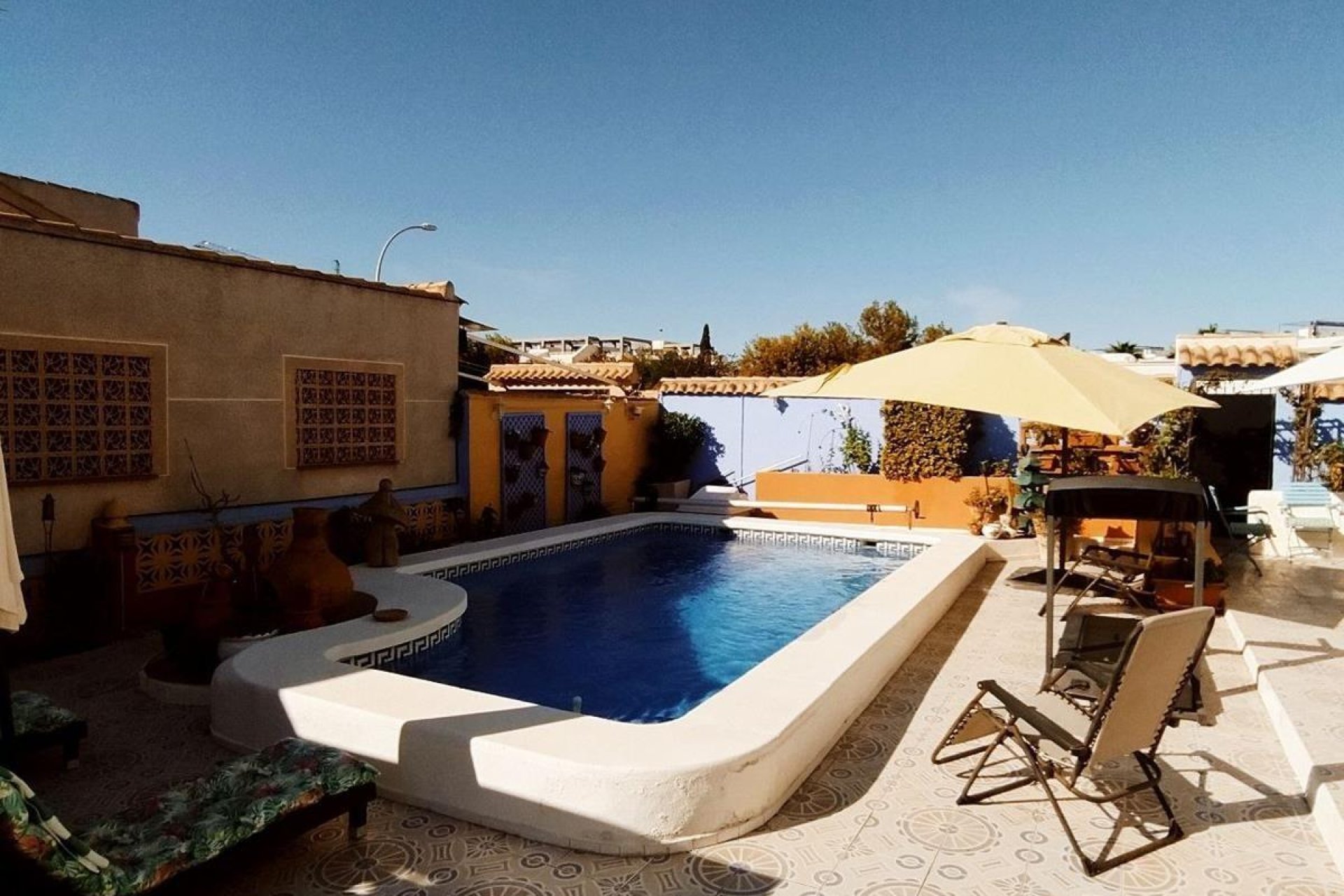 Resale - Villa -
Orihuela Costa - Playa Flamenca