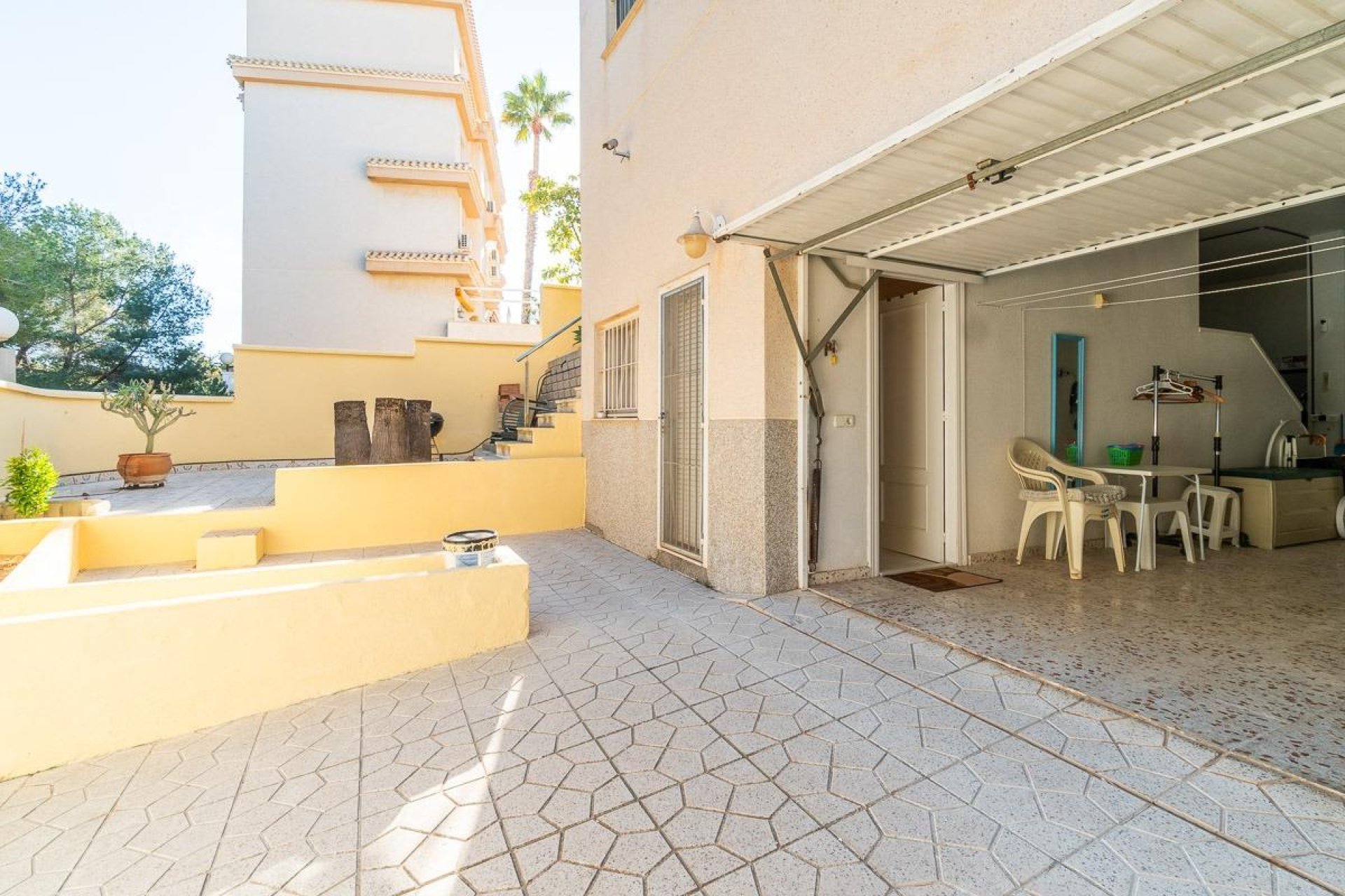 Resale - Villa -
Orihuela Costa - Playa Flamenca