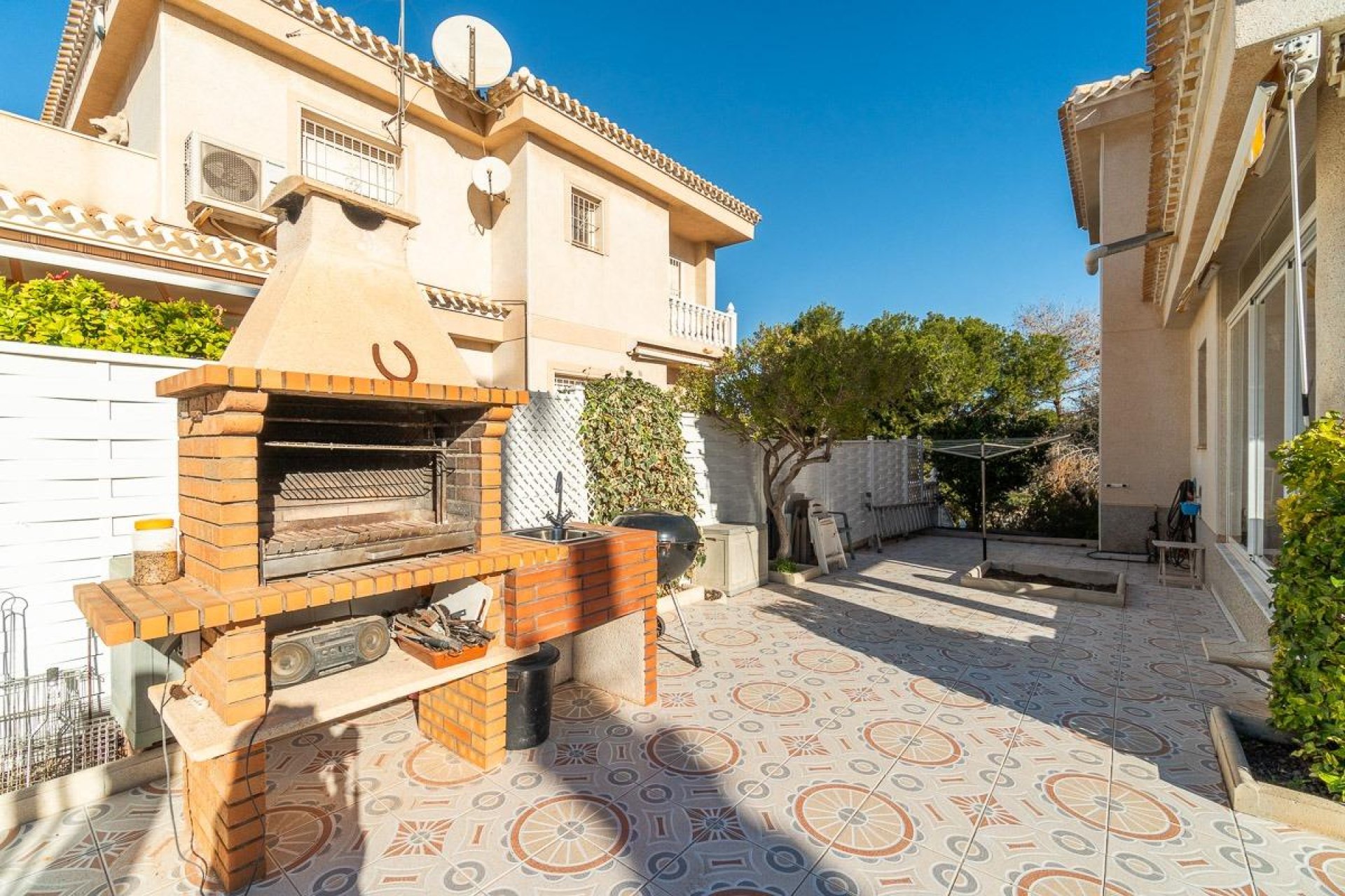 Resale - Villa -
Orihuela Costa - Playa Flamenca