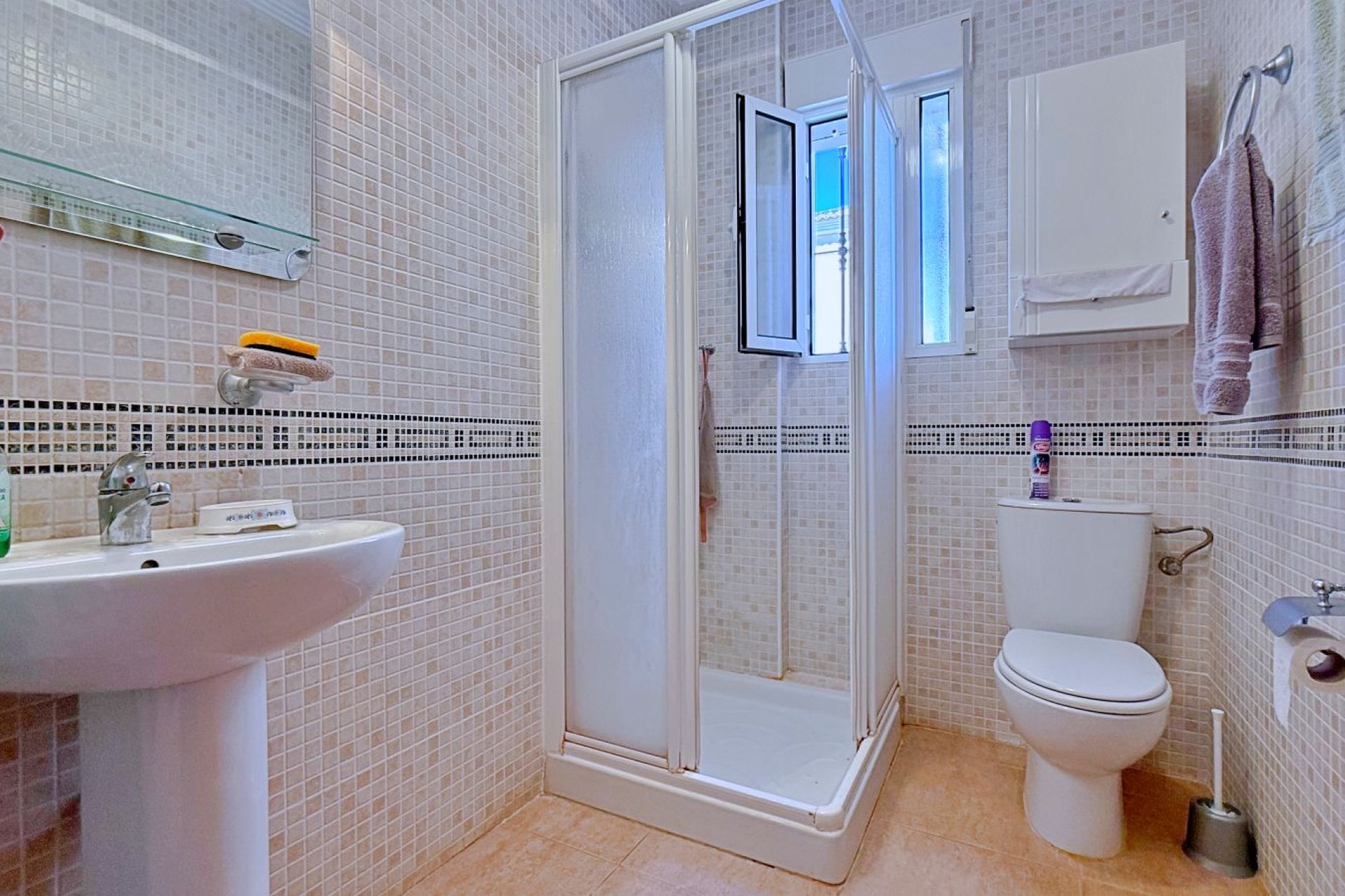 Resale - Villa -
Orihuela Costa - Punta Prima