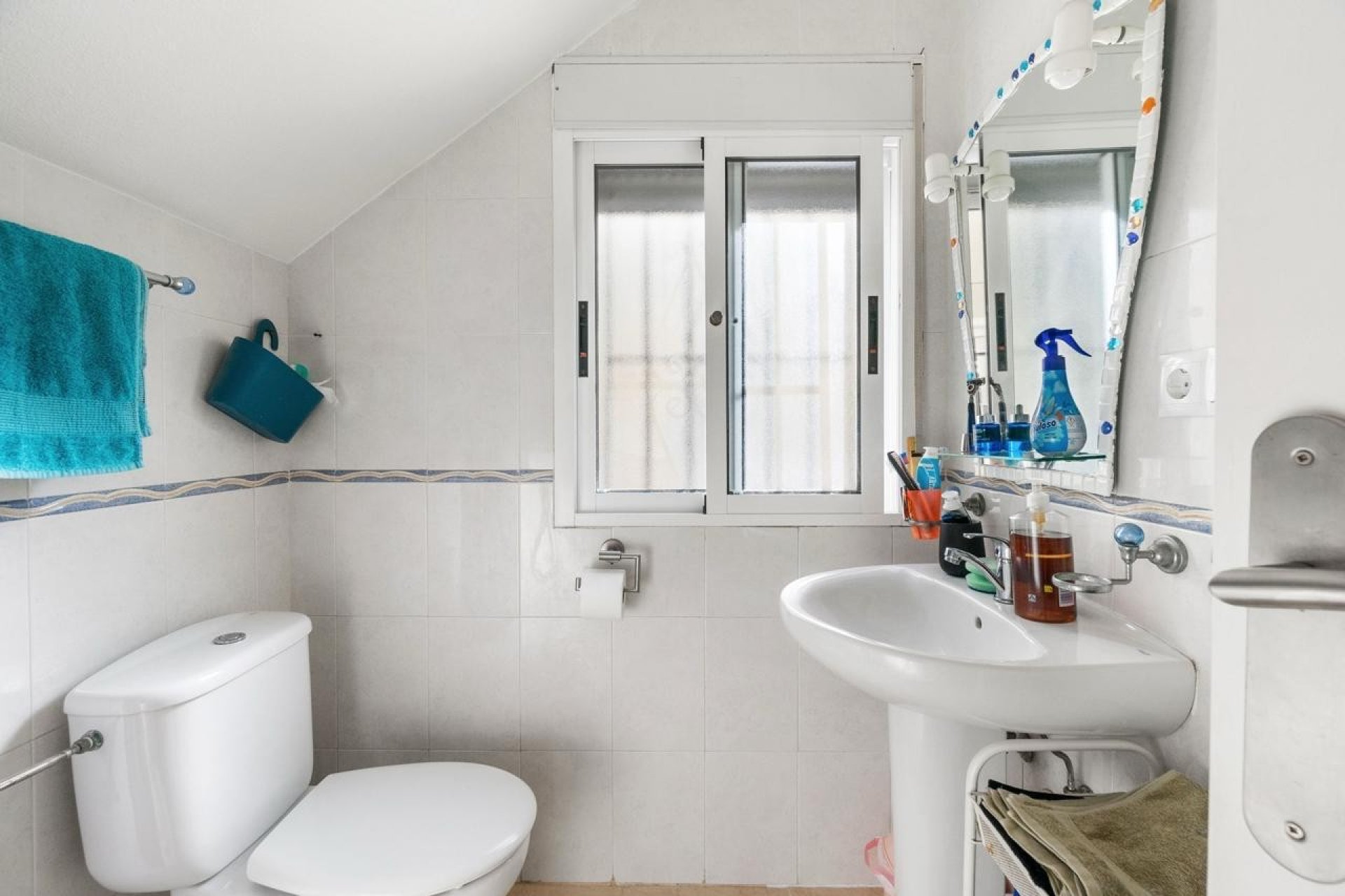 Resale - Villa -
Orihuela Costa - Villamartín