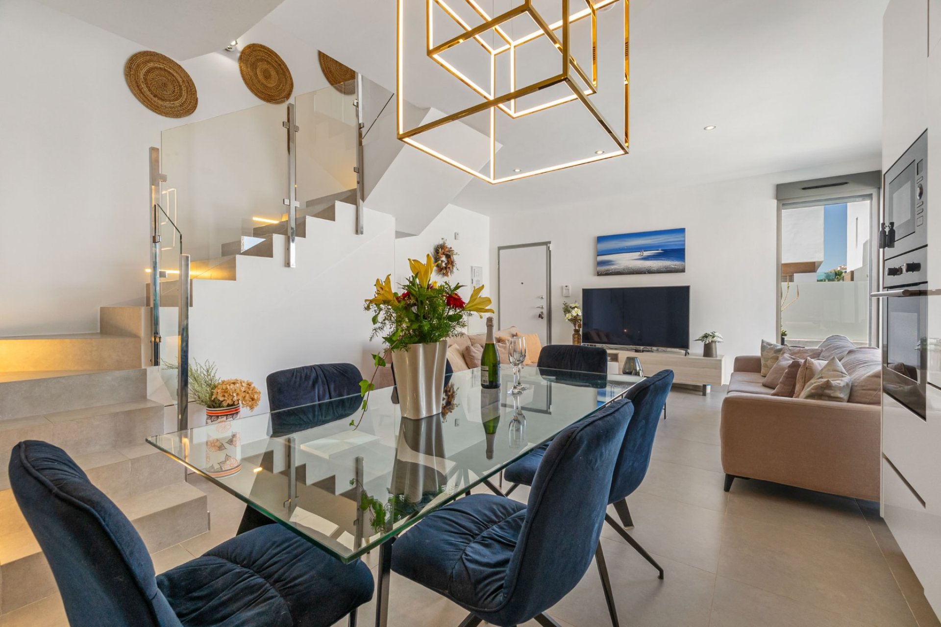 Resale - Villa -
Orihuela Costa - Villamartin