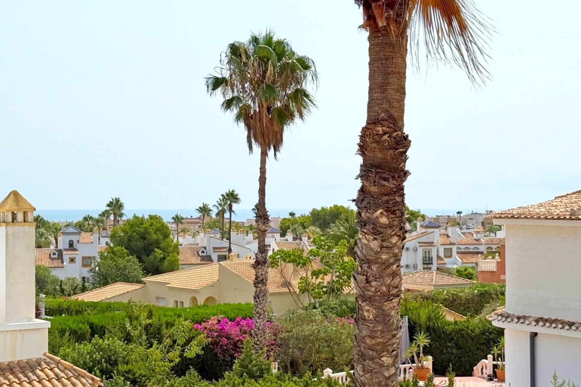 Resale - Villa -
Orihuela Costa - Villamartin