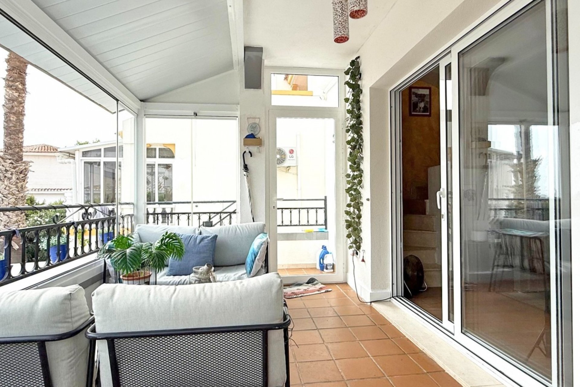 Resale - Villa -
Orihuela Costa - Villamartin