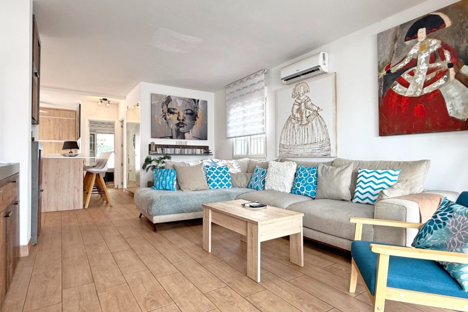Resale - Villa -
Orihuela Costa - Villamartin