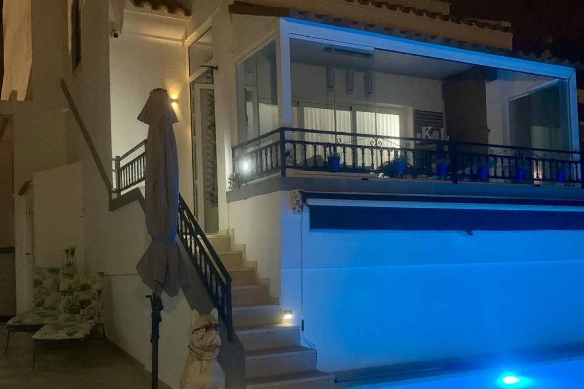 Resale - Villa -
Orihuela Costa - Villamartin
