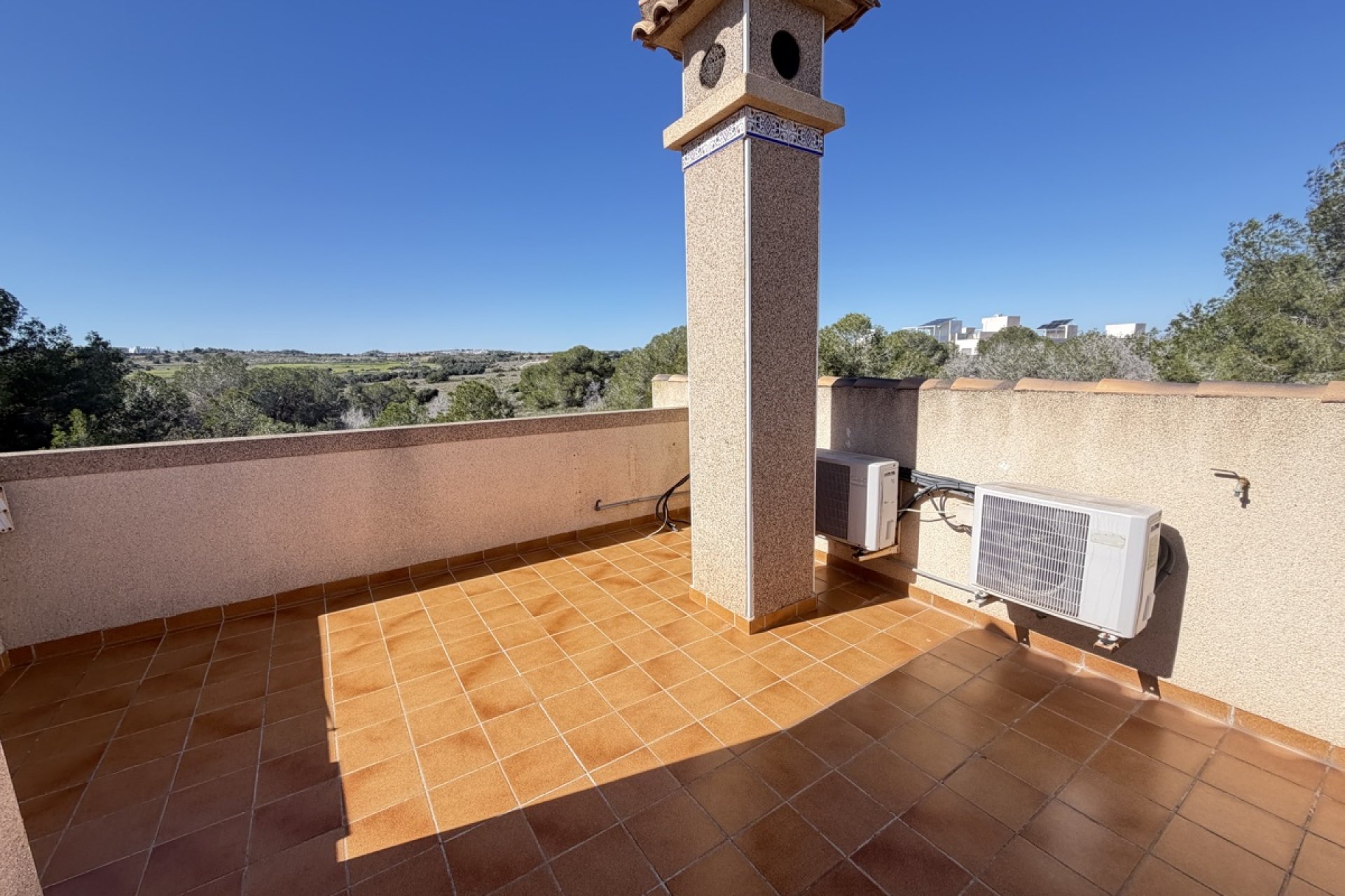 Resale - Villa -
Orihuela Costa - Villamartin