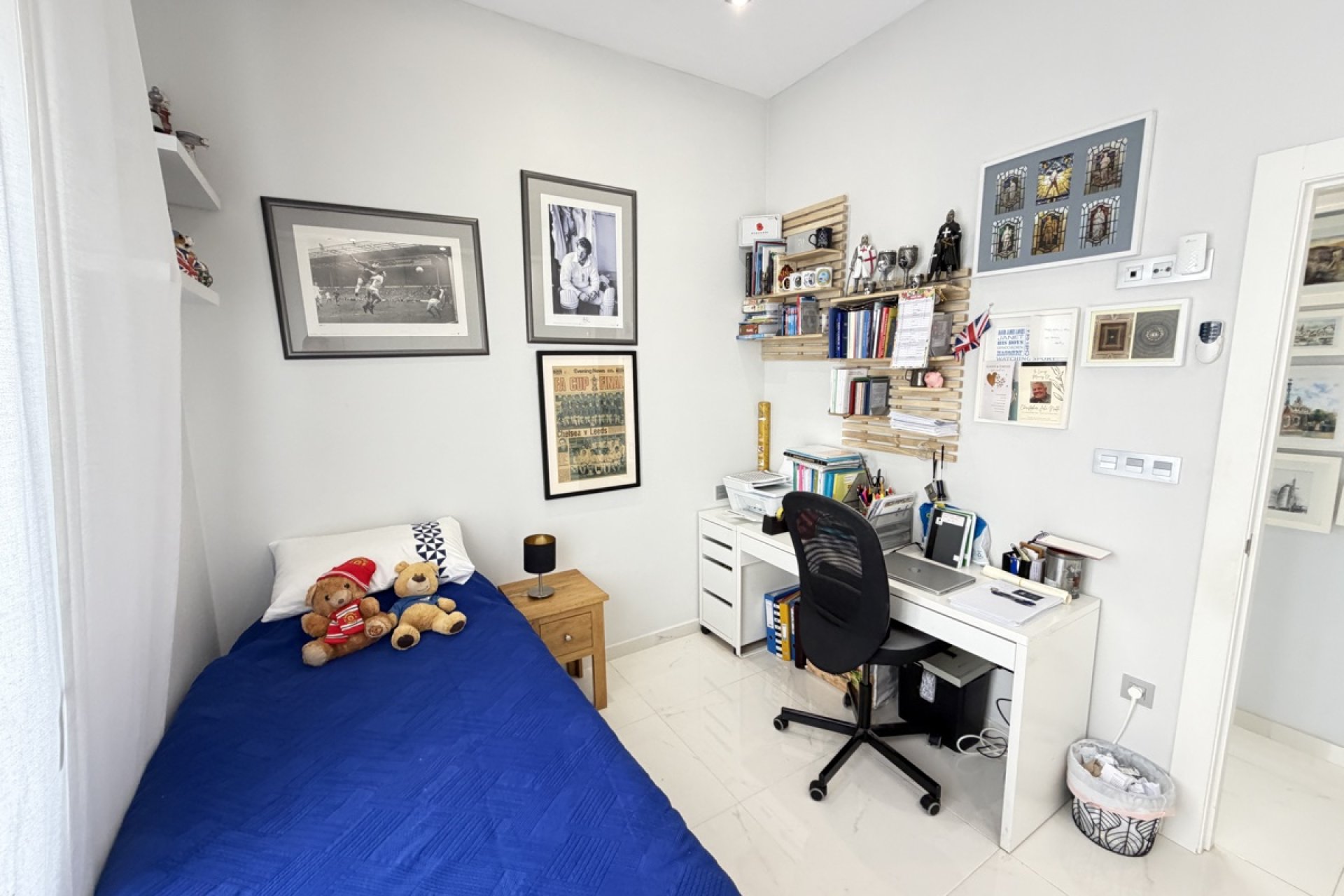 Resale - Villa -
Orihuela Costa - Villamartin