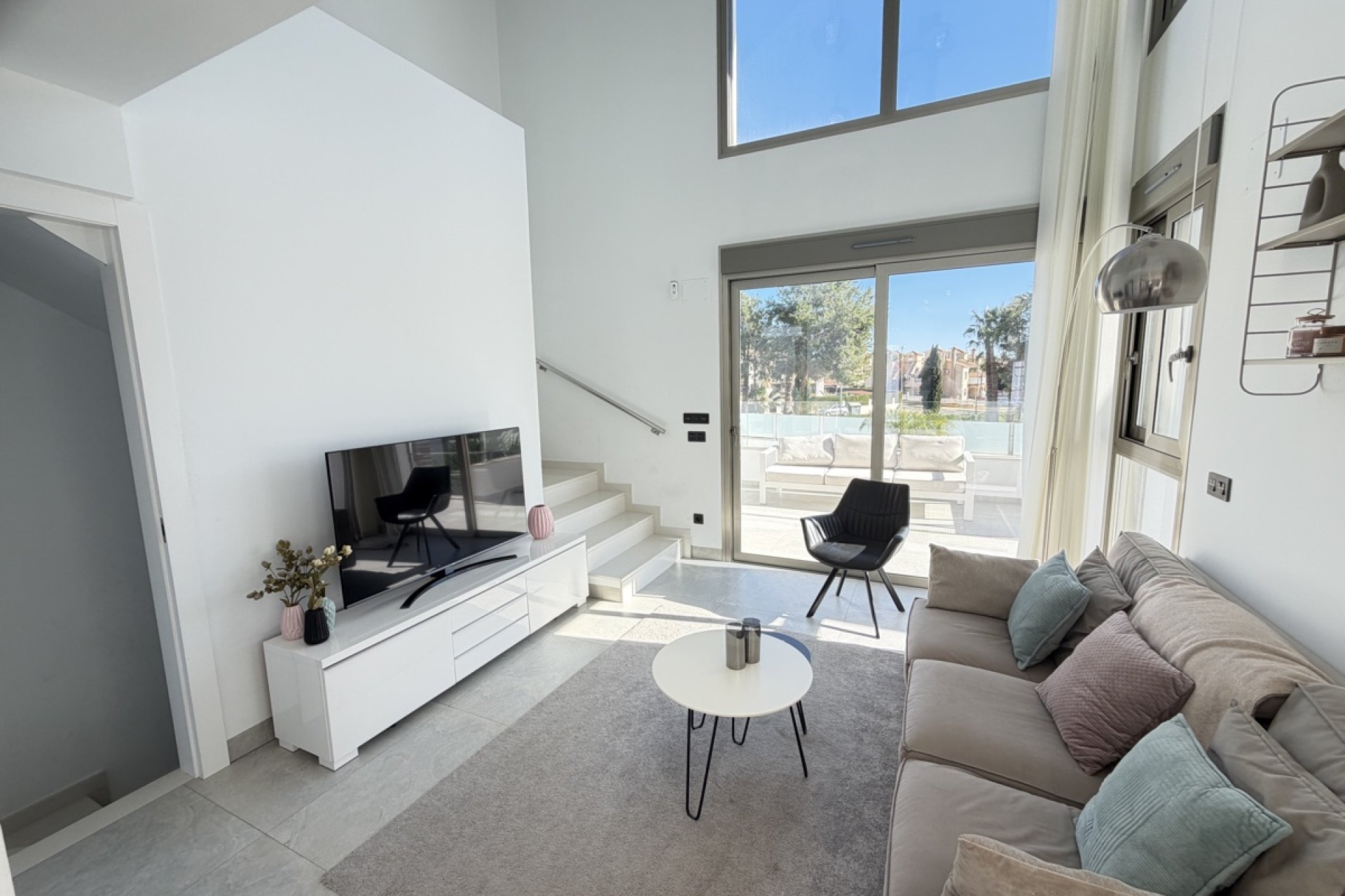 Resale - Villa -
Orihuela Costa - Villamartin