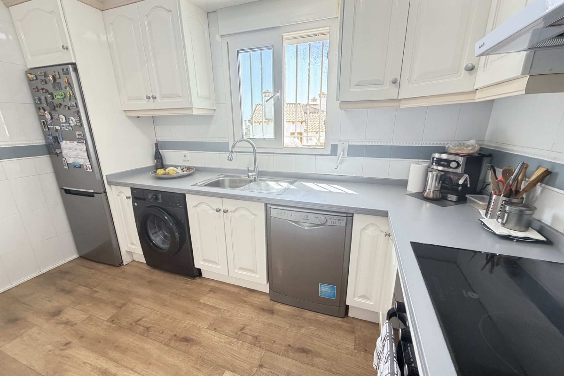 Resale - Villa -
Orihuela Costa - Villamartin