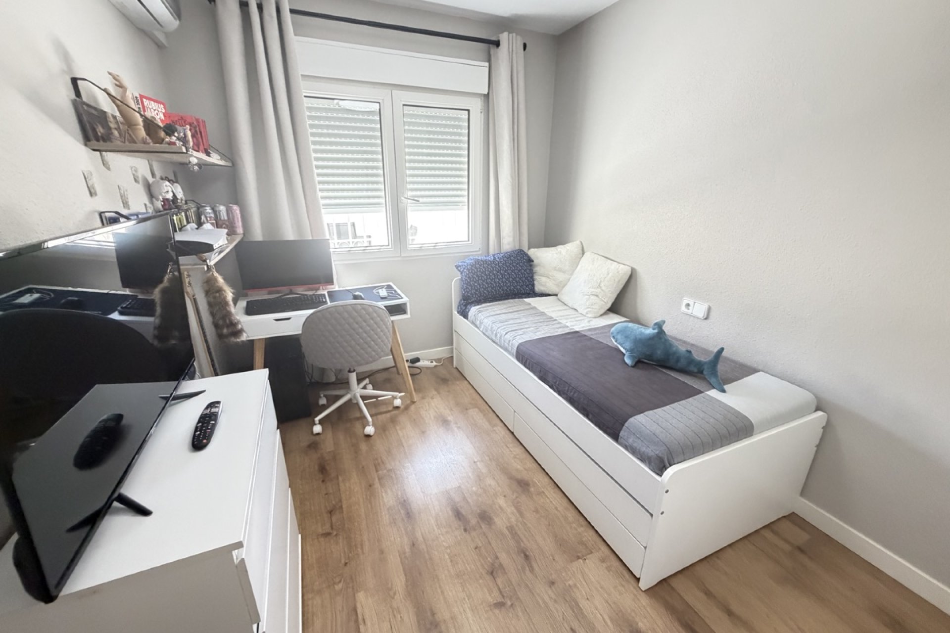 Resale - Villa -
Orihuela Costa - Villamartin