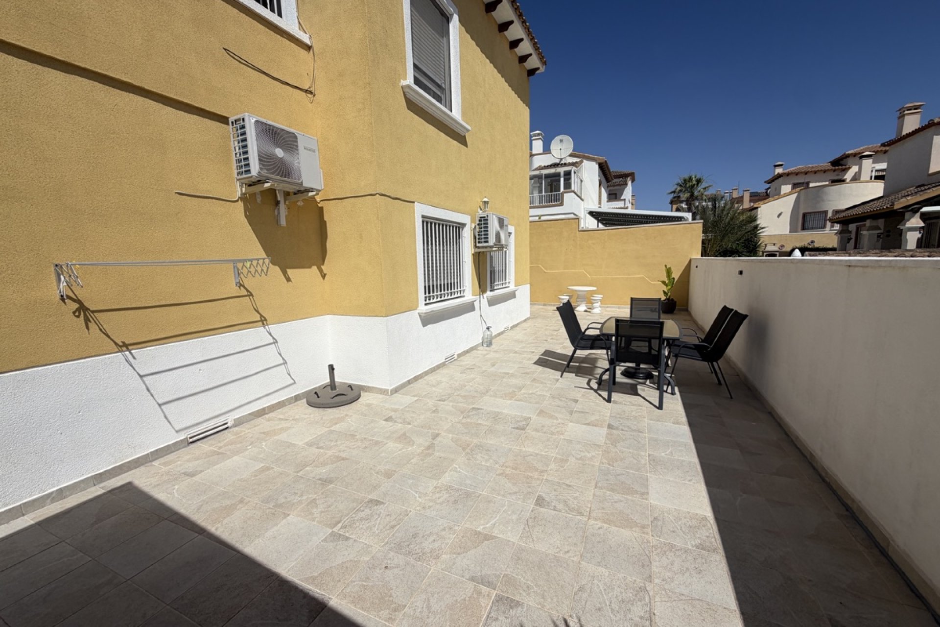 Resale - Villa -
Orihuela Costa - Villamartin