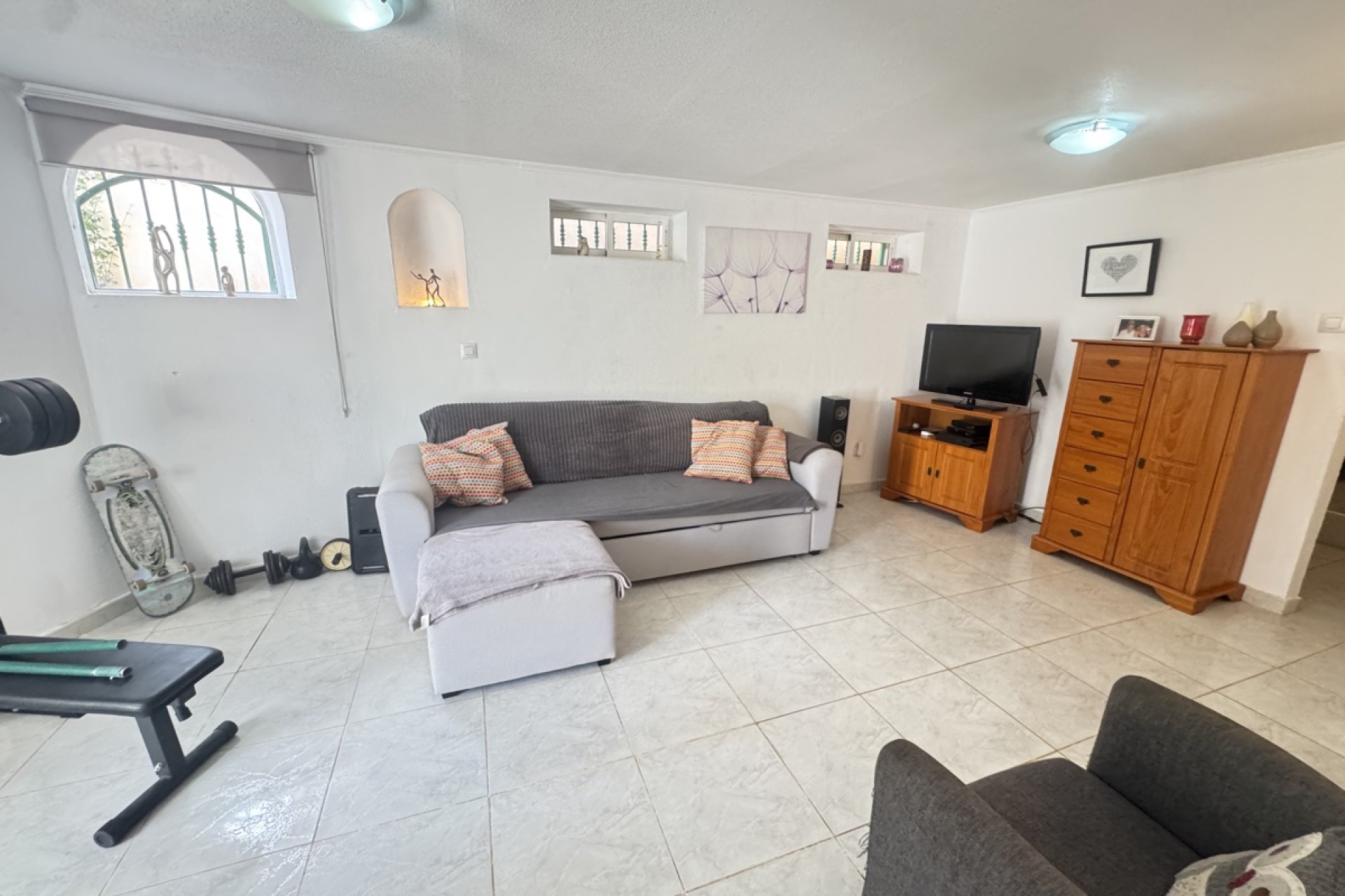 Resale - Villa -
Orihuela Costa - Villamartin