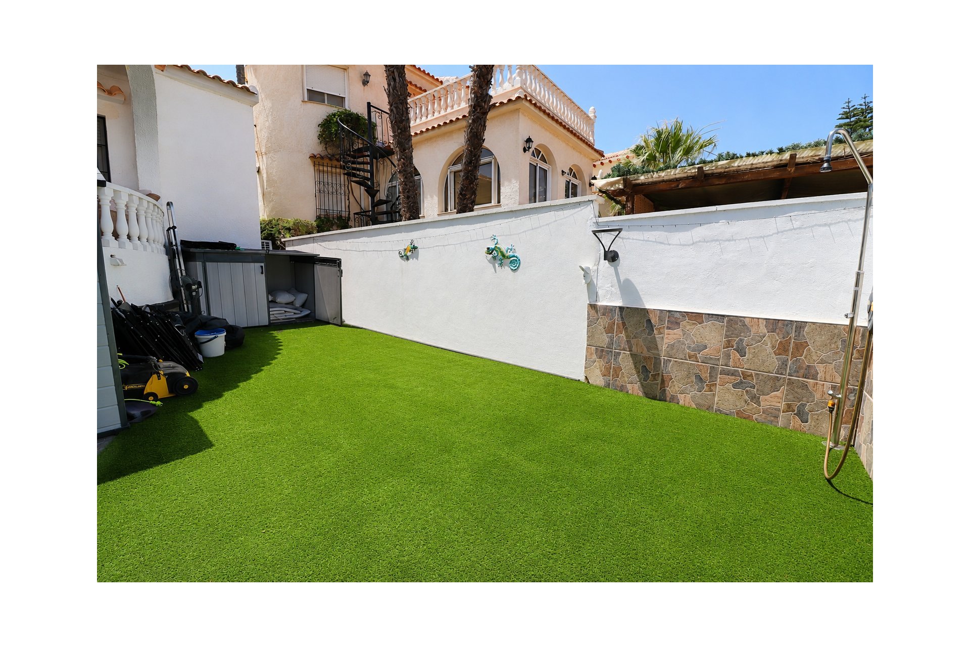 Resale - Villa -
Orihuela Costa - Villamartin