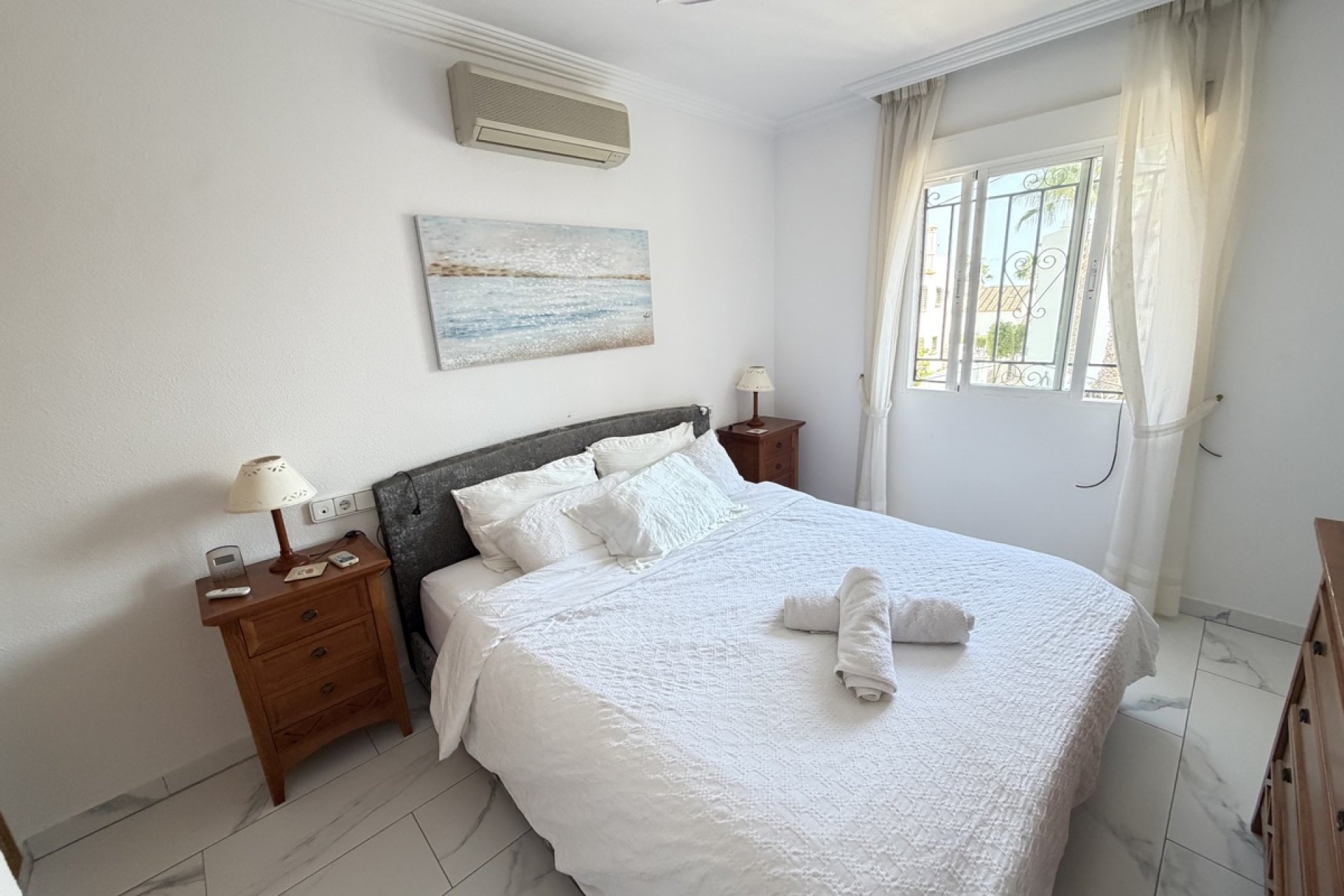 Resale - Villa -
Orihuela Costa - Villamartin