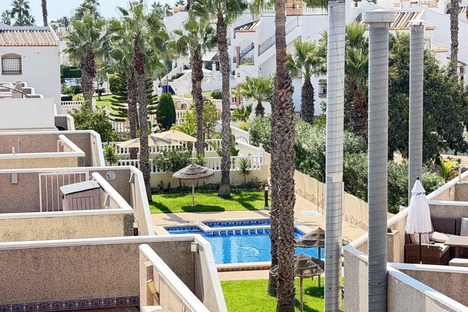 Resale - Villa -
Orihuela Costa - Villamartin