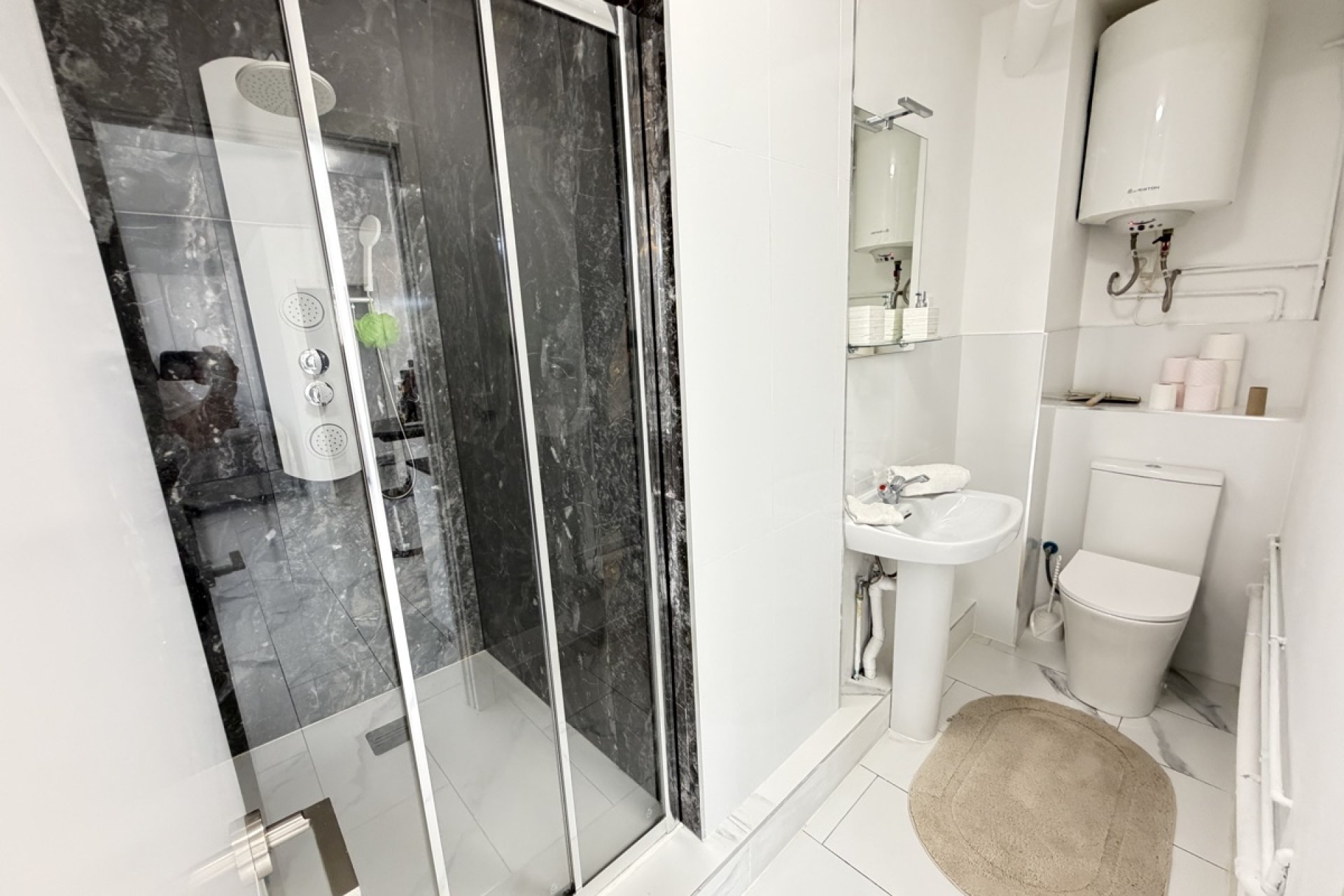 Resale - Villa -
Orihuela Costa - Villamartin