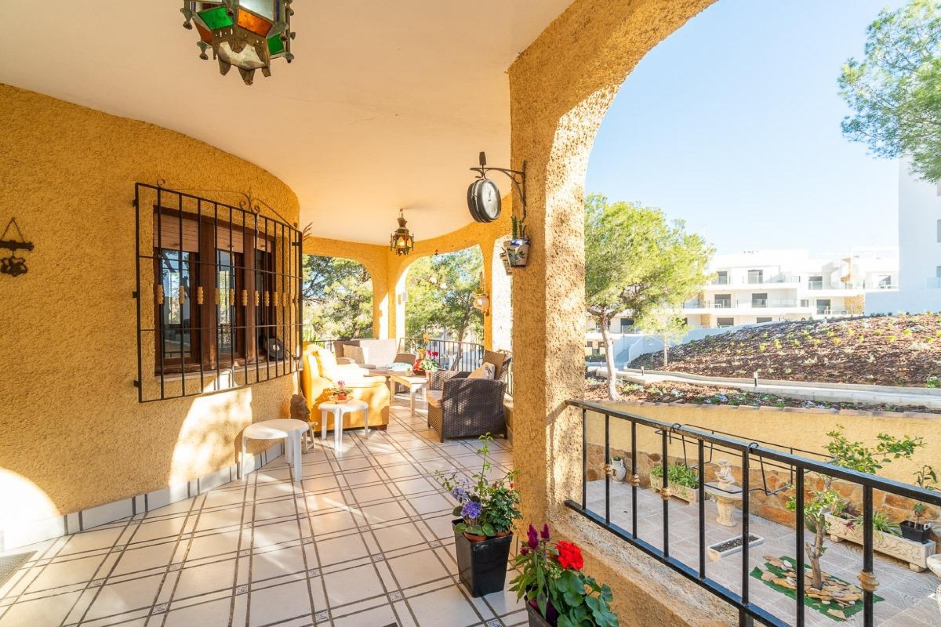 Resale - Villa -
Orihuela Costa - Villamartin