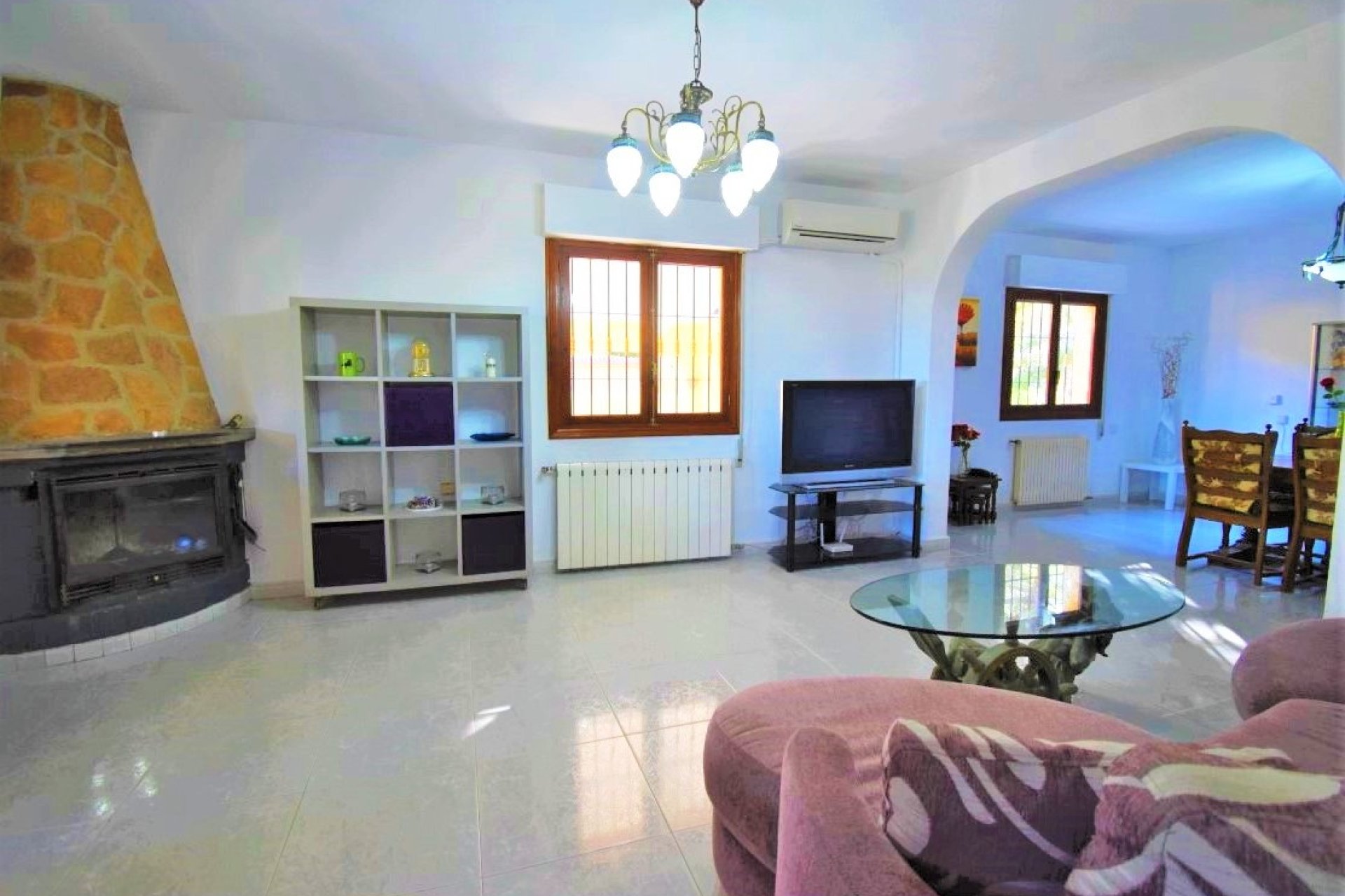 Resale - Villa -
Orihuela Costa - Villamartin