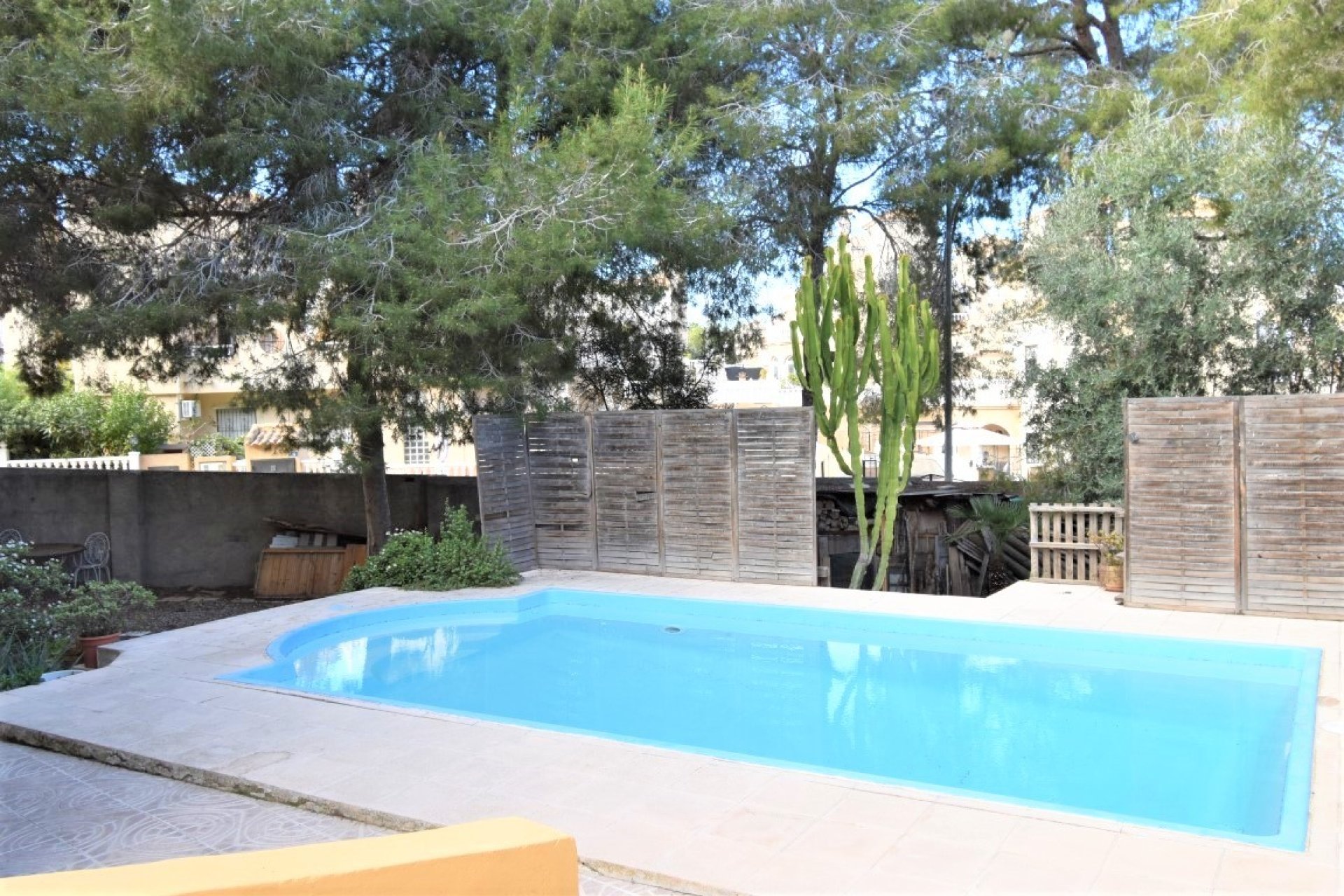 Resale - Villa -
Orihuela Costa - Villamartin