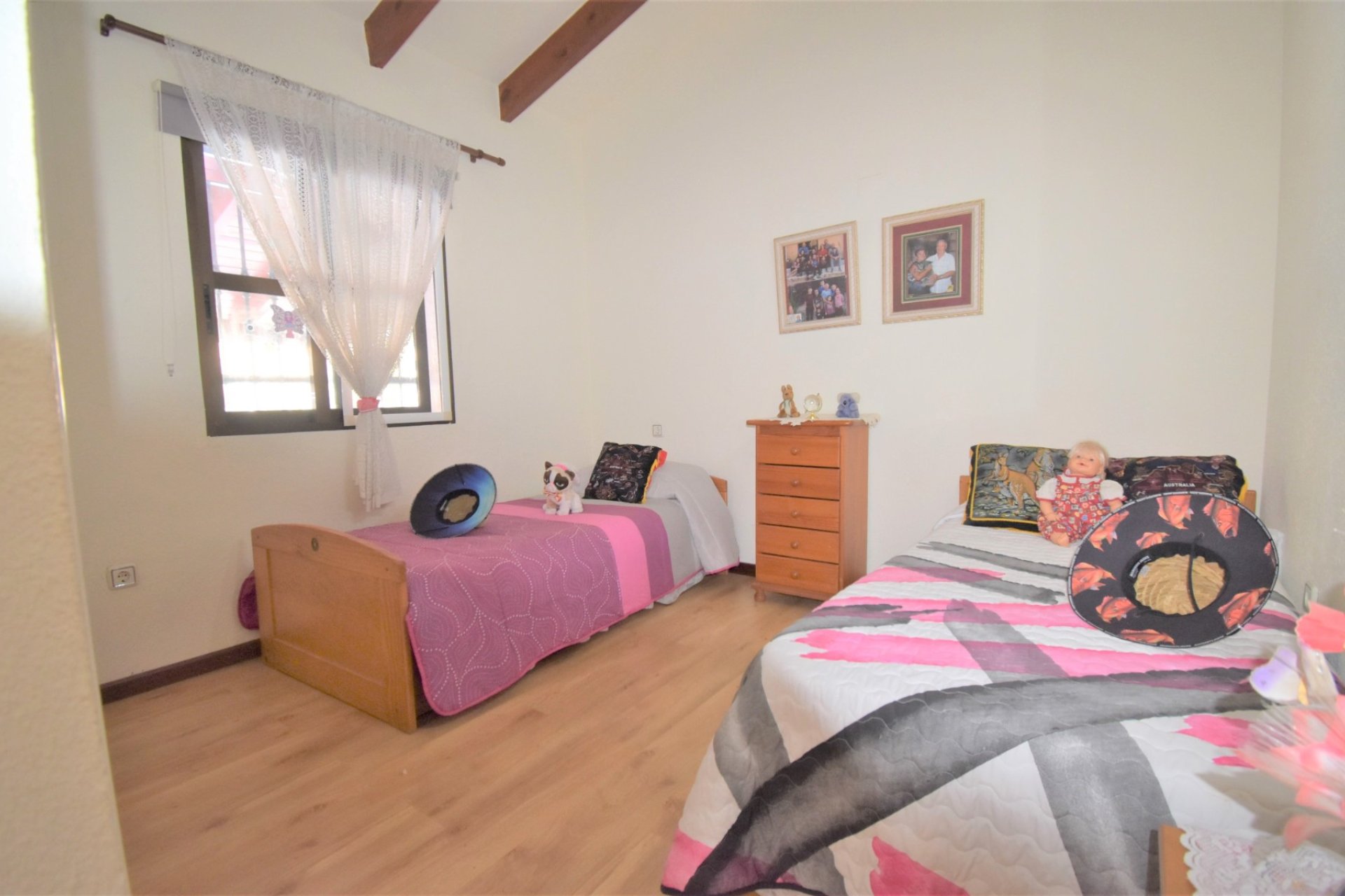 Resale - Villa -
Orihuela Costa - Villamartin