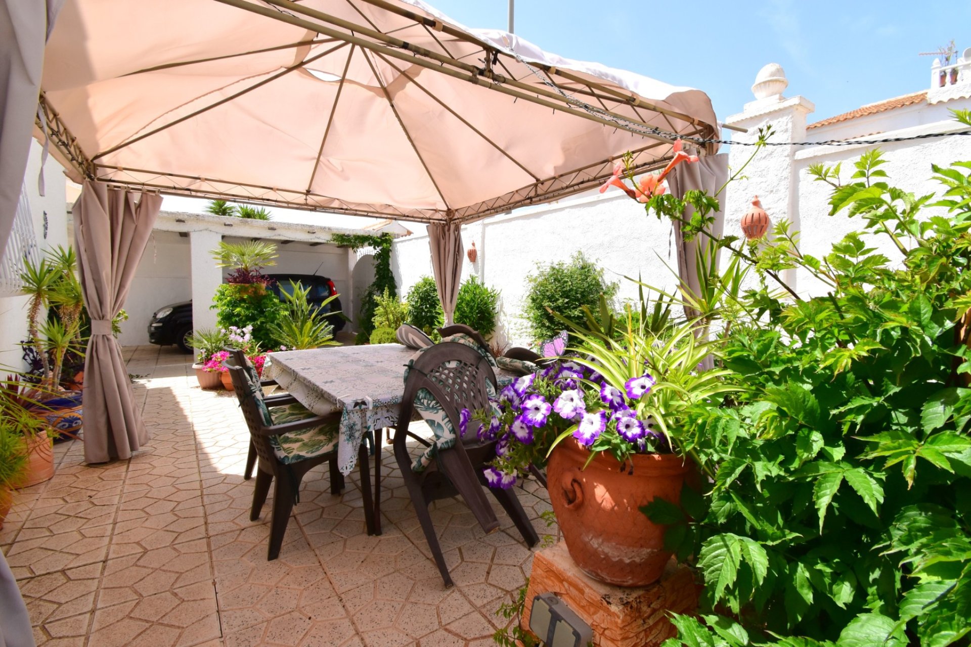 Resale - Villa -
Orihuela Costa - Villamartin