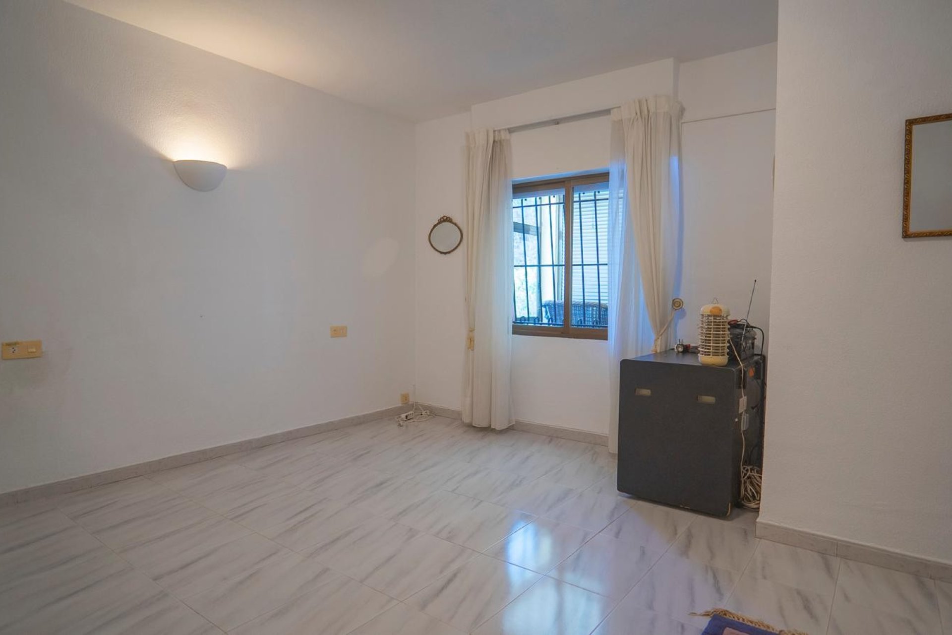 Resale - Villa -
Orihuela Costa - Villamartín