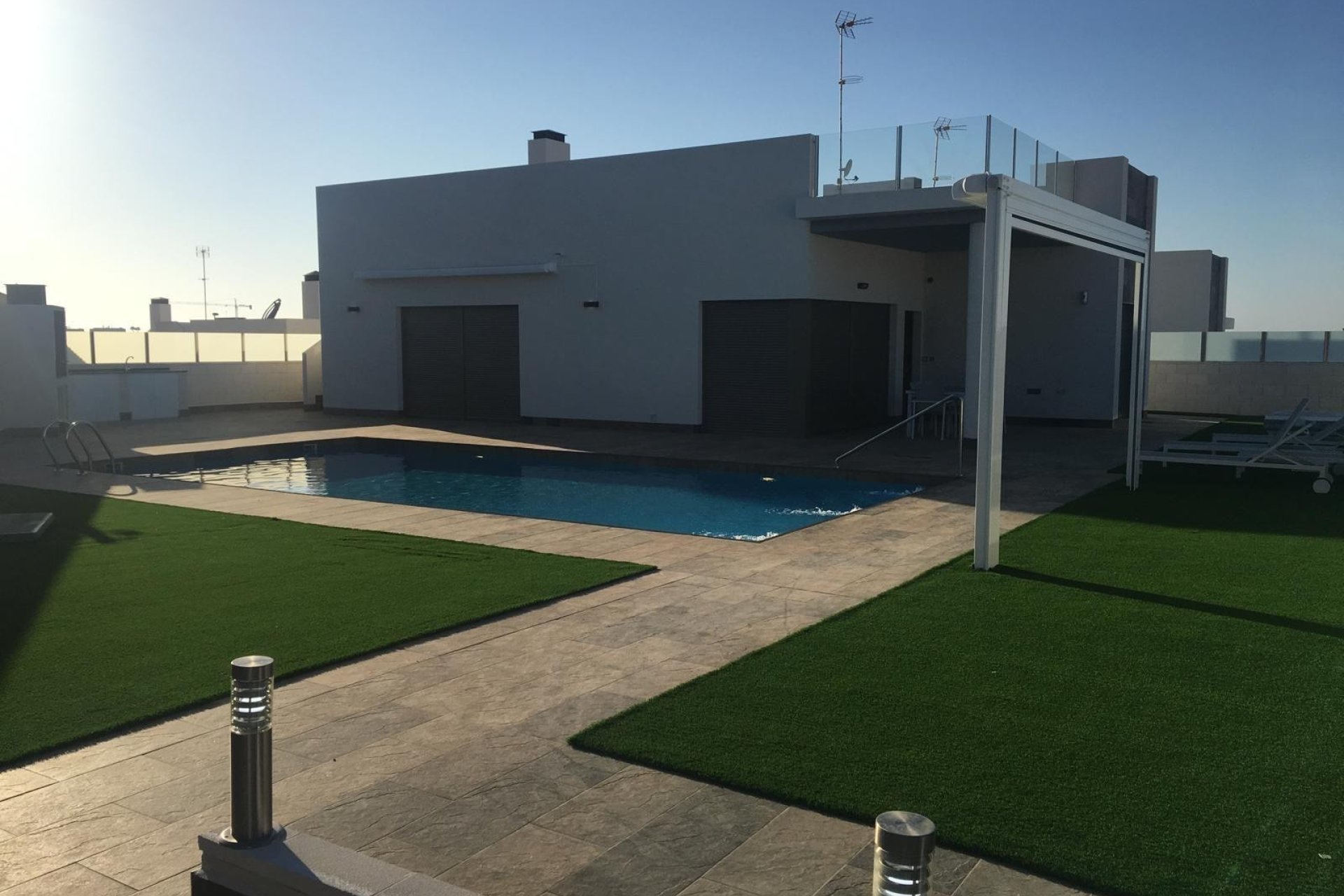 Resale - Villa -
Orihuela Costa - Villamartín