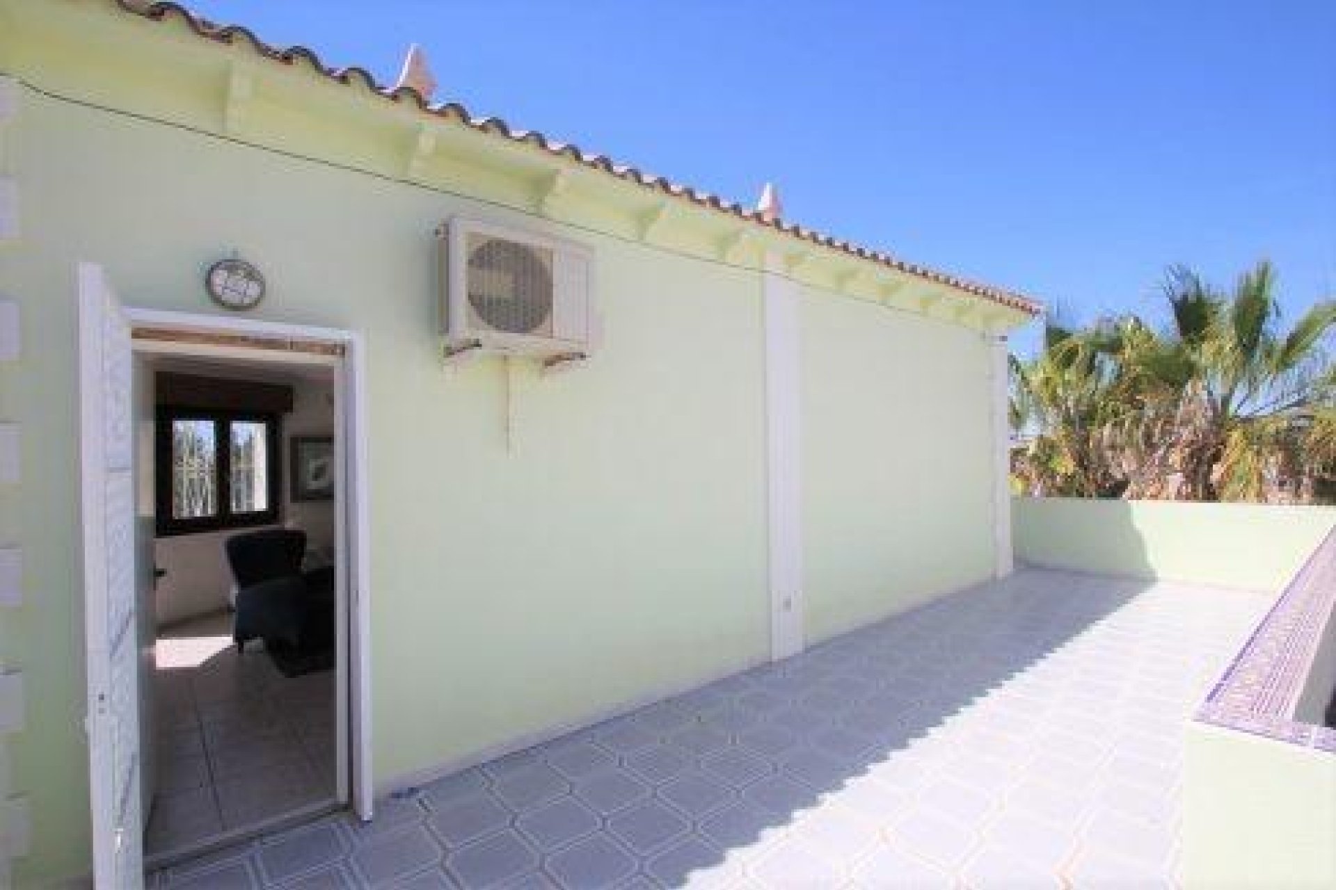 Resale - Villa -
Orihuela Costa - Villamartín