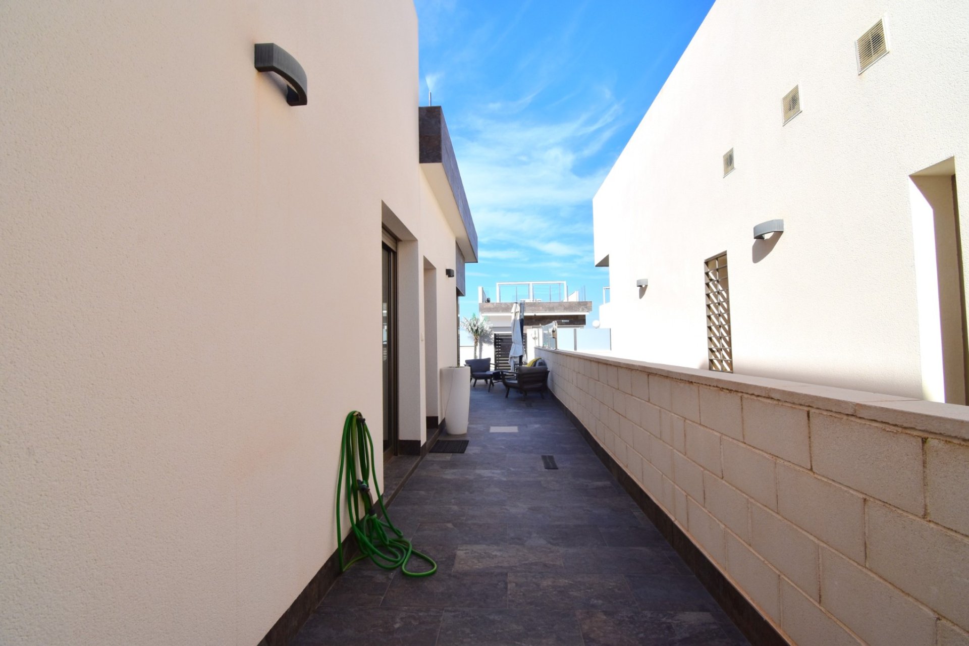 Resale - Villa -
Orihuela Costa - Villamartin