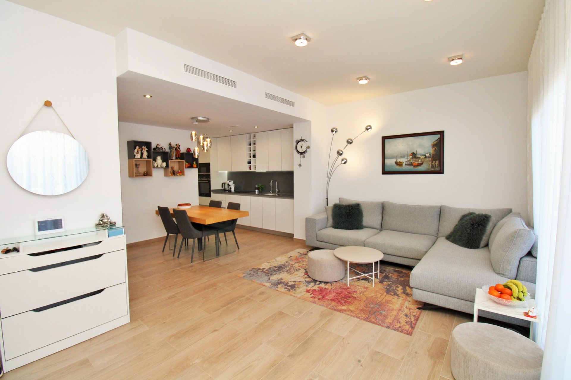 Resale - Villa -
Orihuela Costa - Villamartín