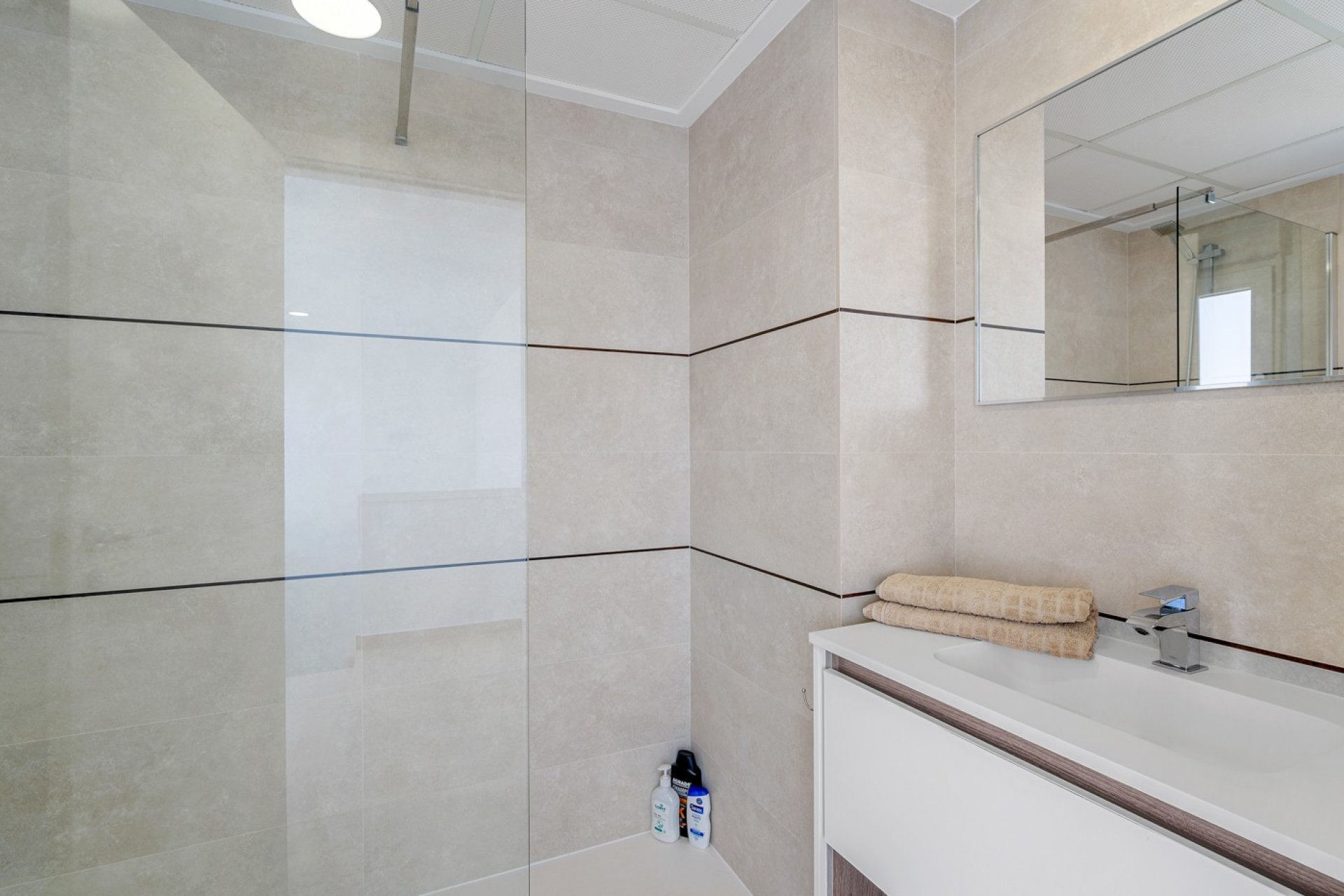 Resale - Villa -
Orihuela Costa - Vistabella