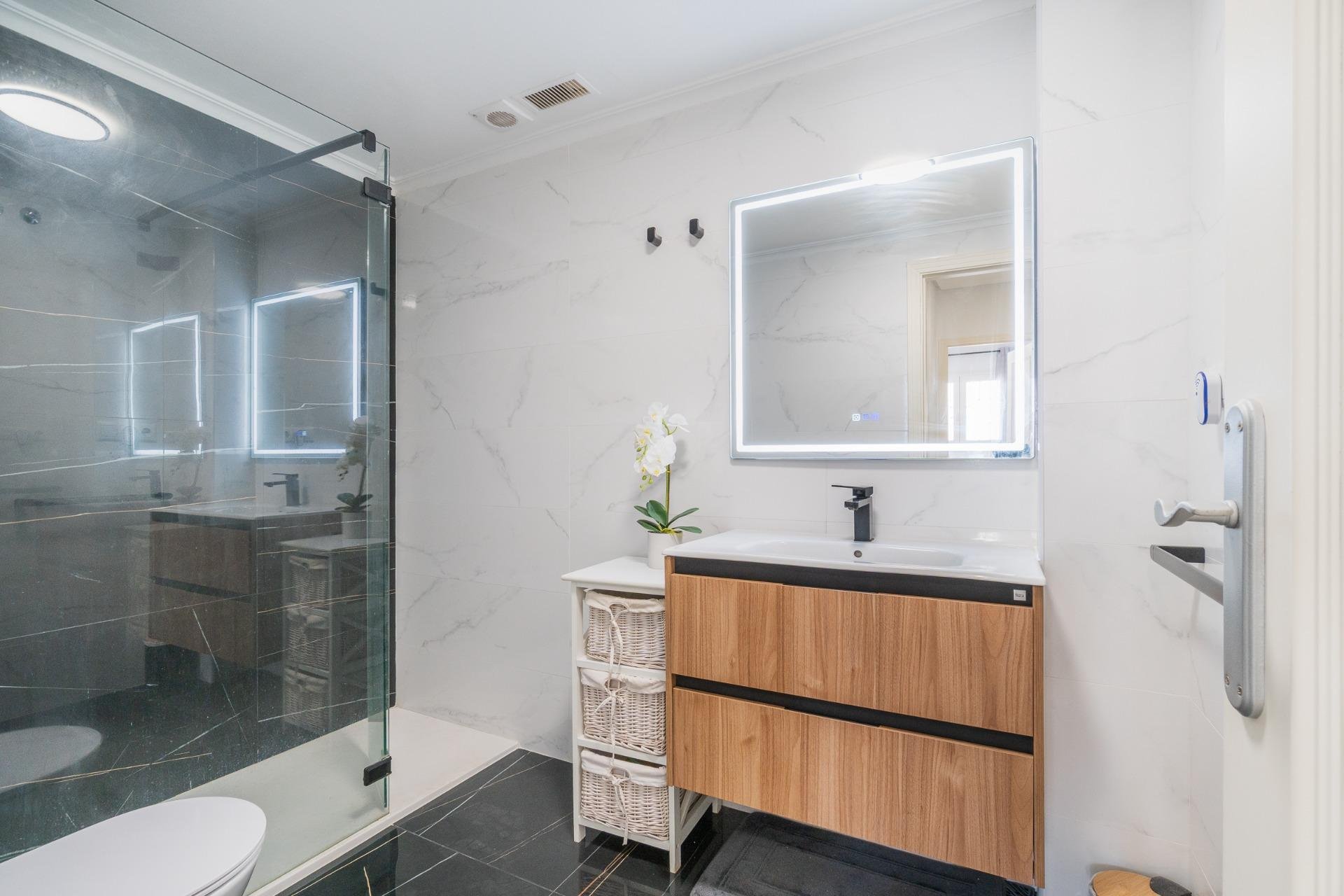 Resale - Villa -
Orihuela Costa - Zeniamar-Horizonte-La Campana