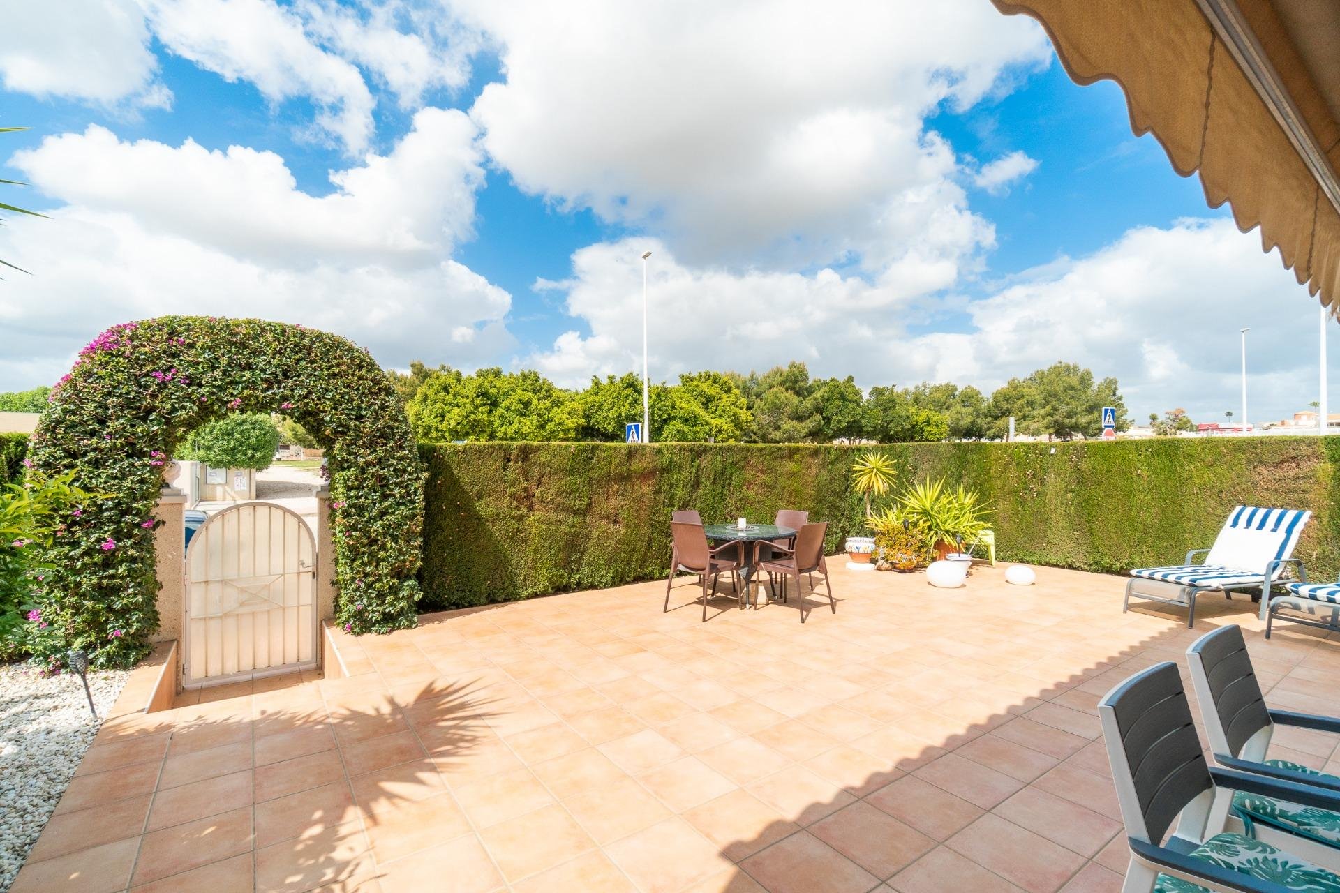 Resale - Villa -
Orihuela Costa - Zeniamar-Horizonte-La Campana