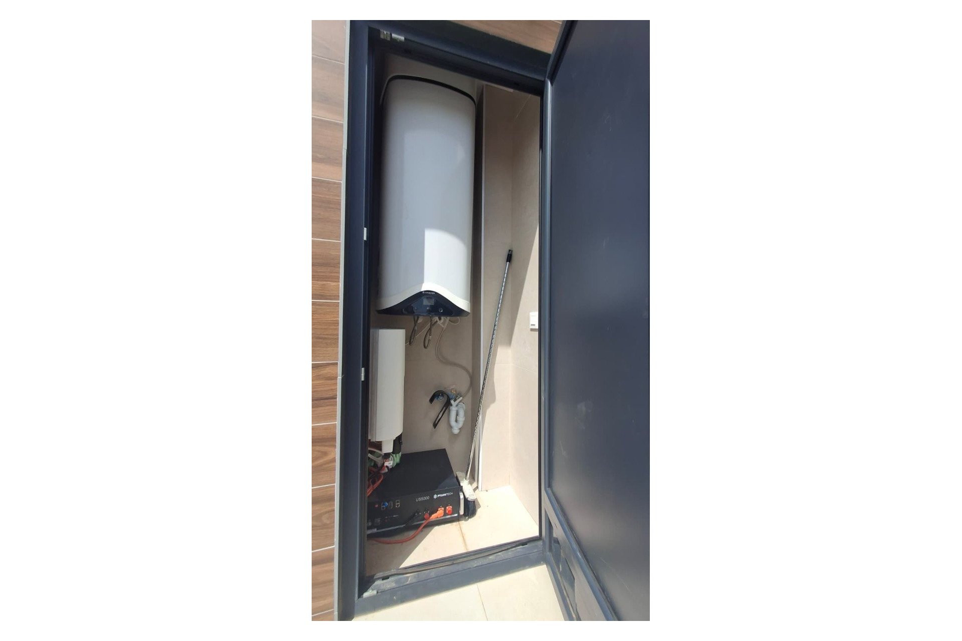 Resale - Villa -
Orihuela - Entre Naranjos Vistabella Golf