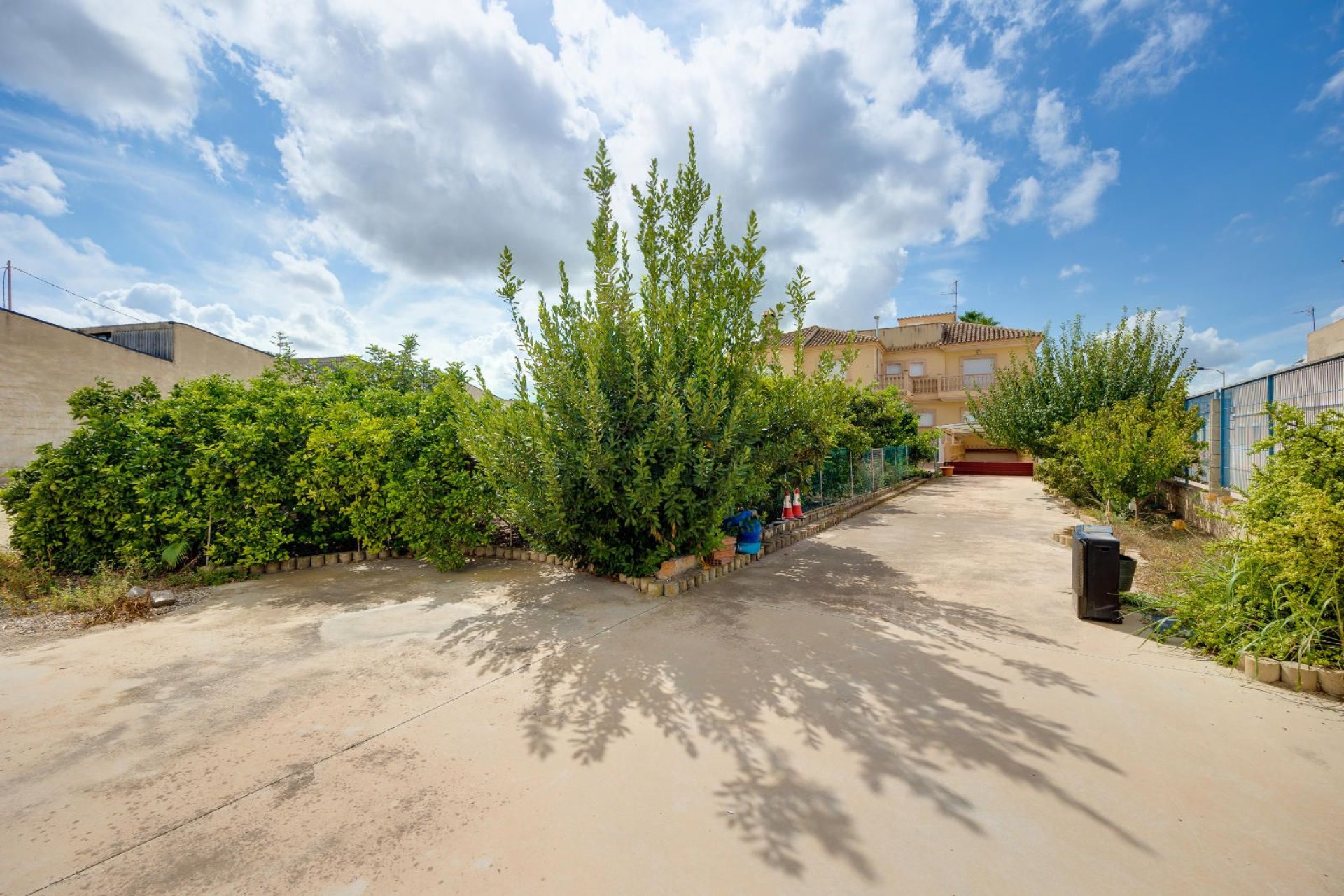 Resale - Villa -
Orihuela - Hurchillo