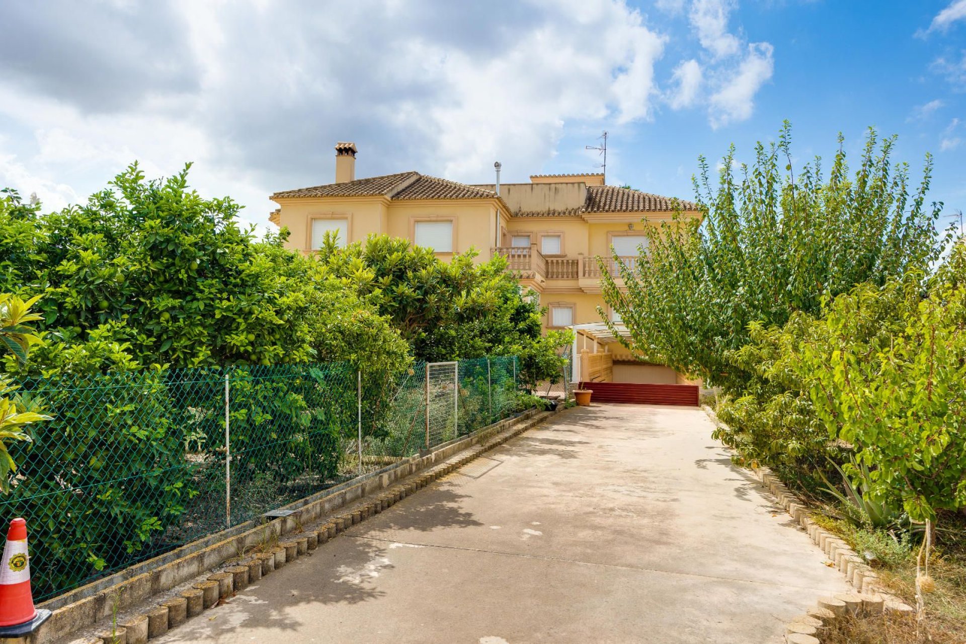 Resale - Villa -
Orihuela - Hurchillo