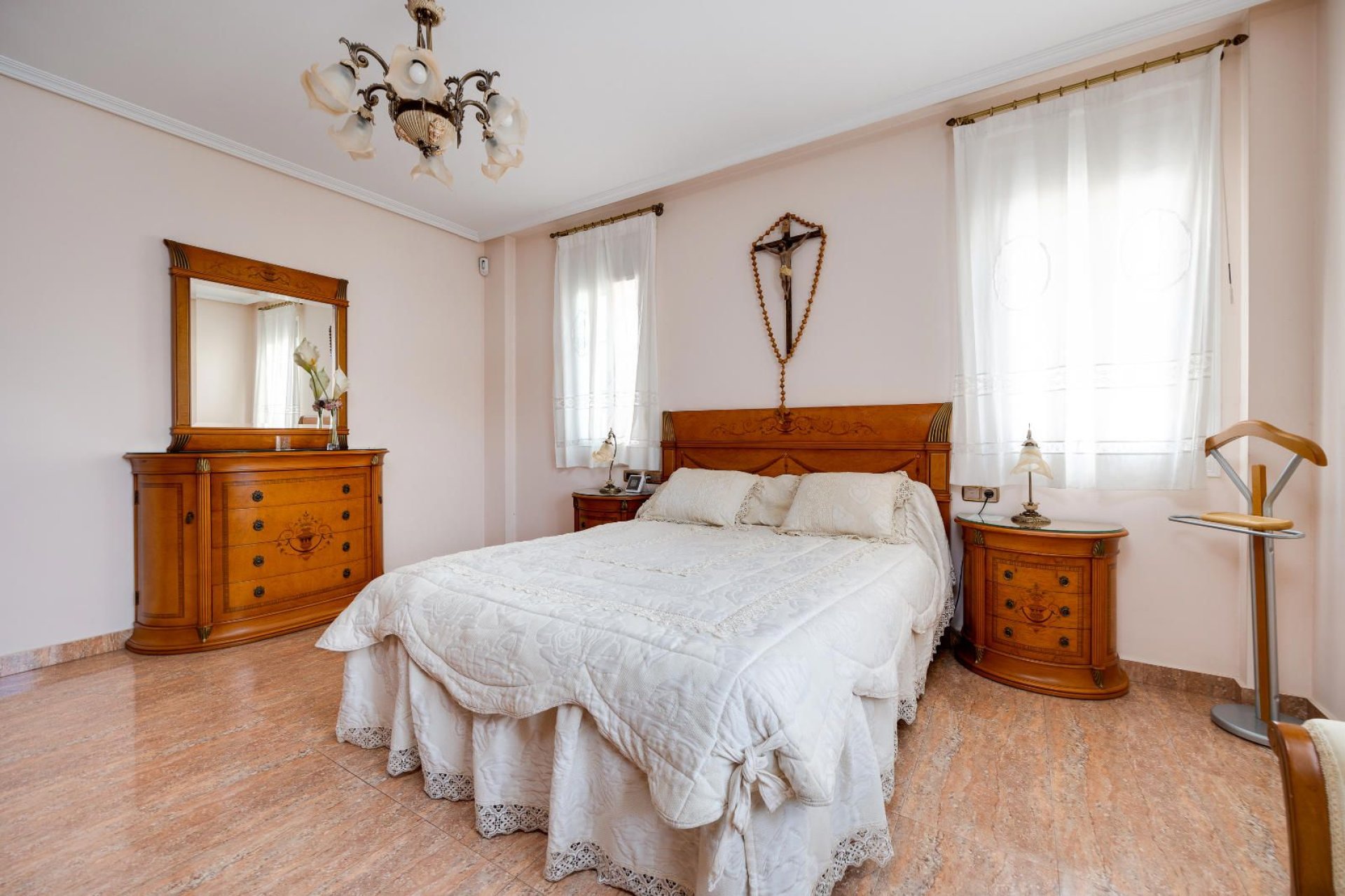 Resale - Villa -
Orihuela - Hurchillo