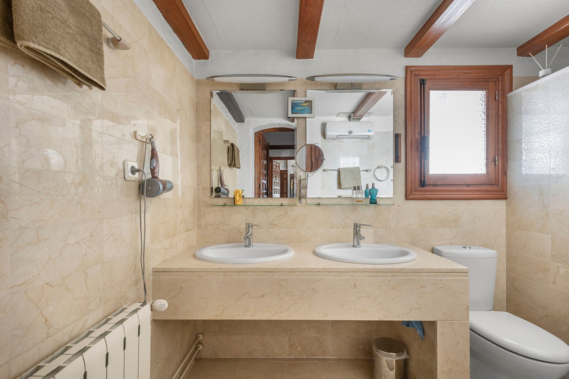 Resale - Villa -
Orihuela - Orihuela Costa