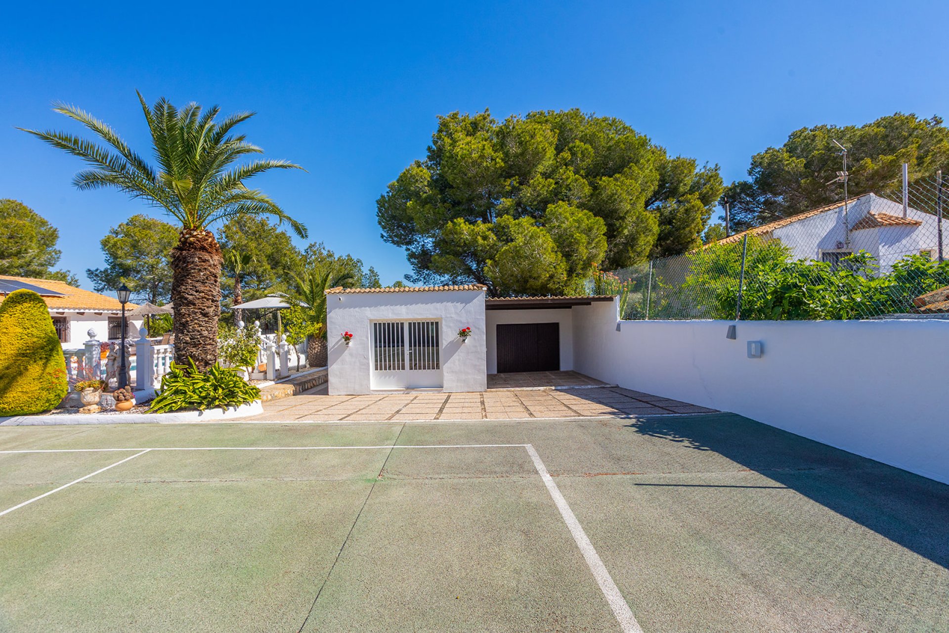 Resale - Villa -
Orihuela - Orihuela Costa