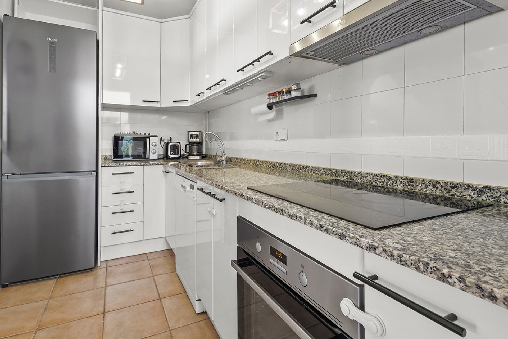 Resale - Villa -
Pilar de la Horadada - Pueblo Latino