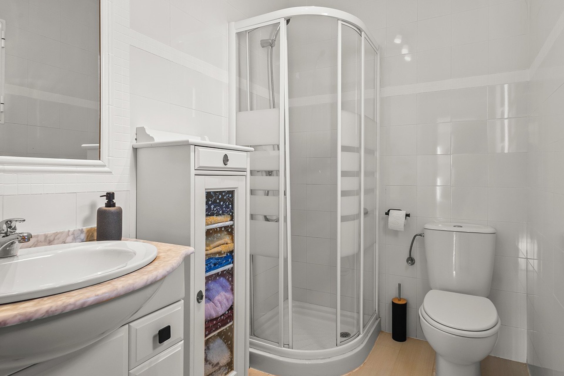 Resale - Villa -
Pilar de la Horadada - Pueblo Latino